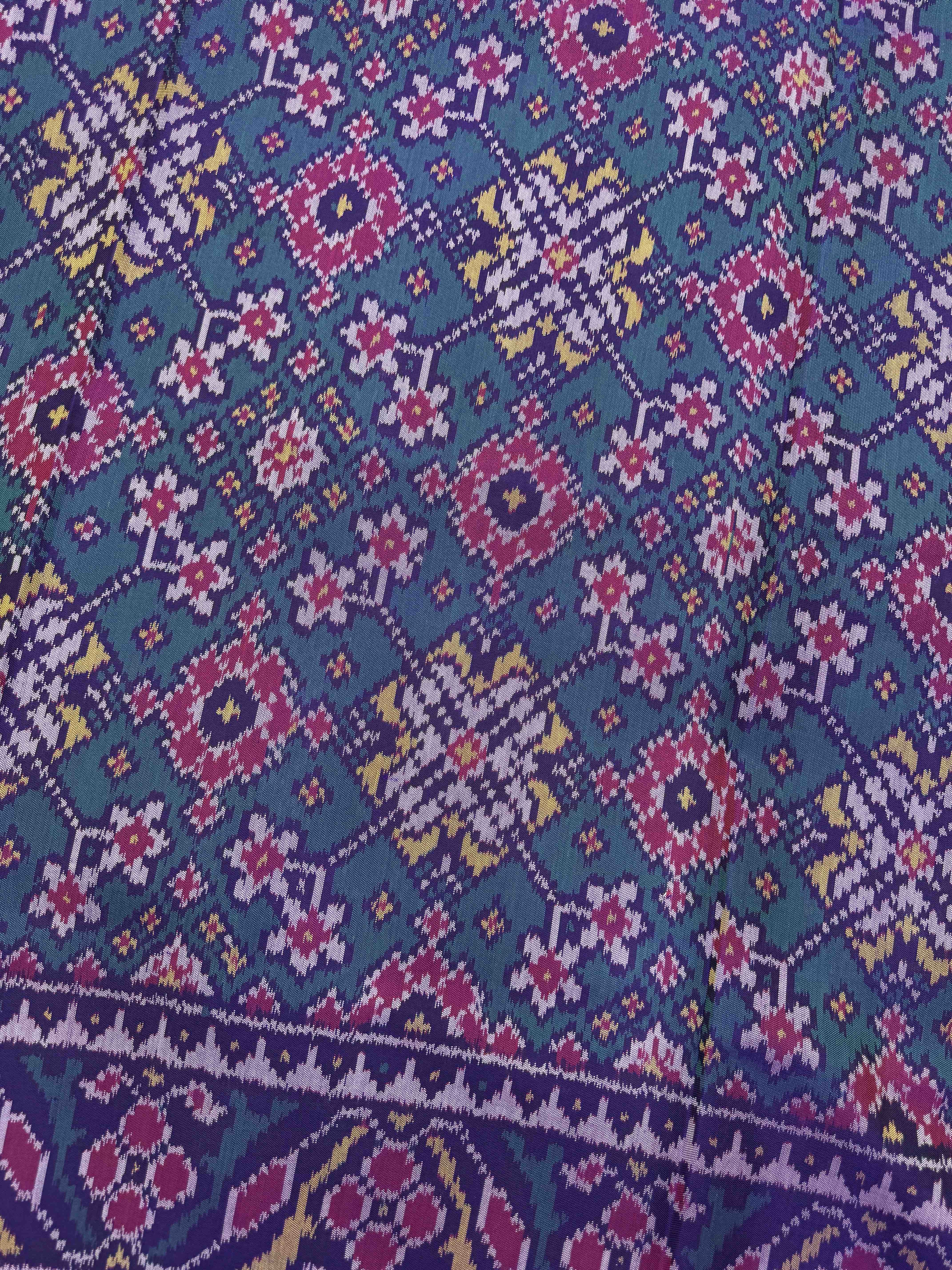 Blue & Turquoise Navratan Single Ikat Patan Patola Saree