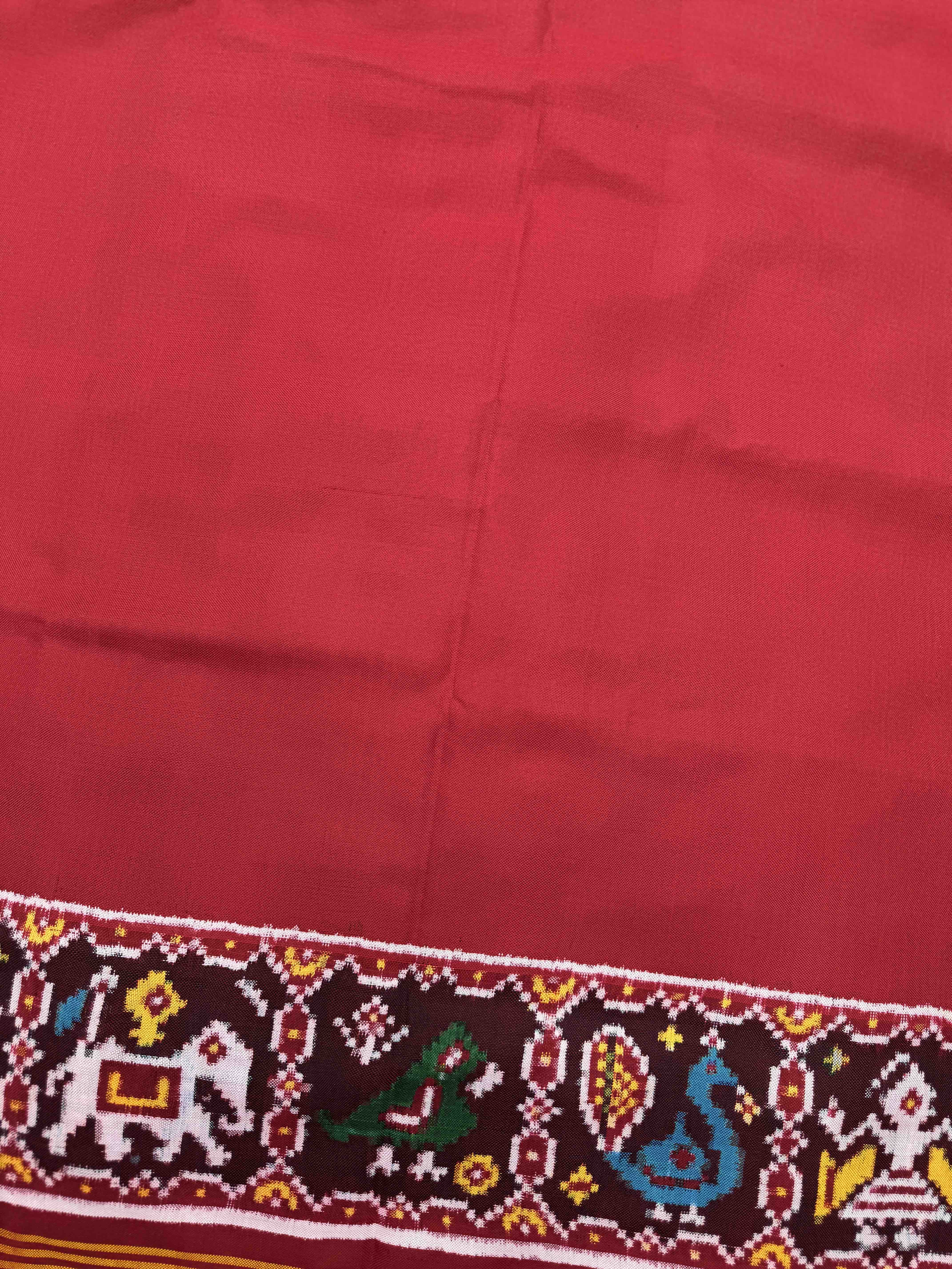 Red Plain with Narikunj Border Pallu Double Ikat Patan Patola Saree