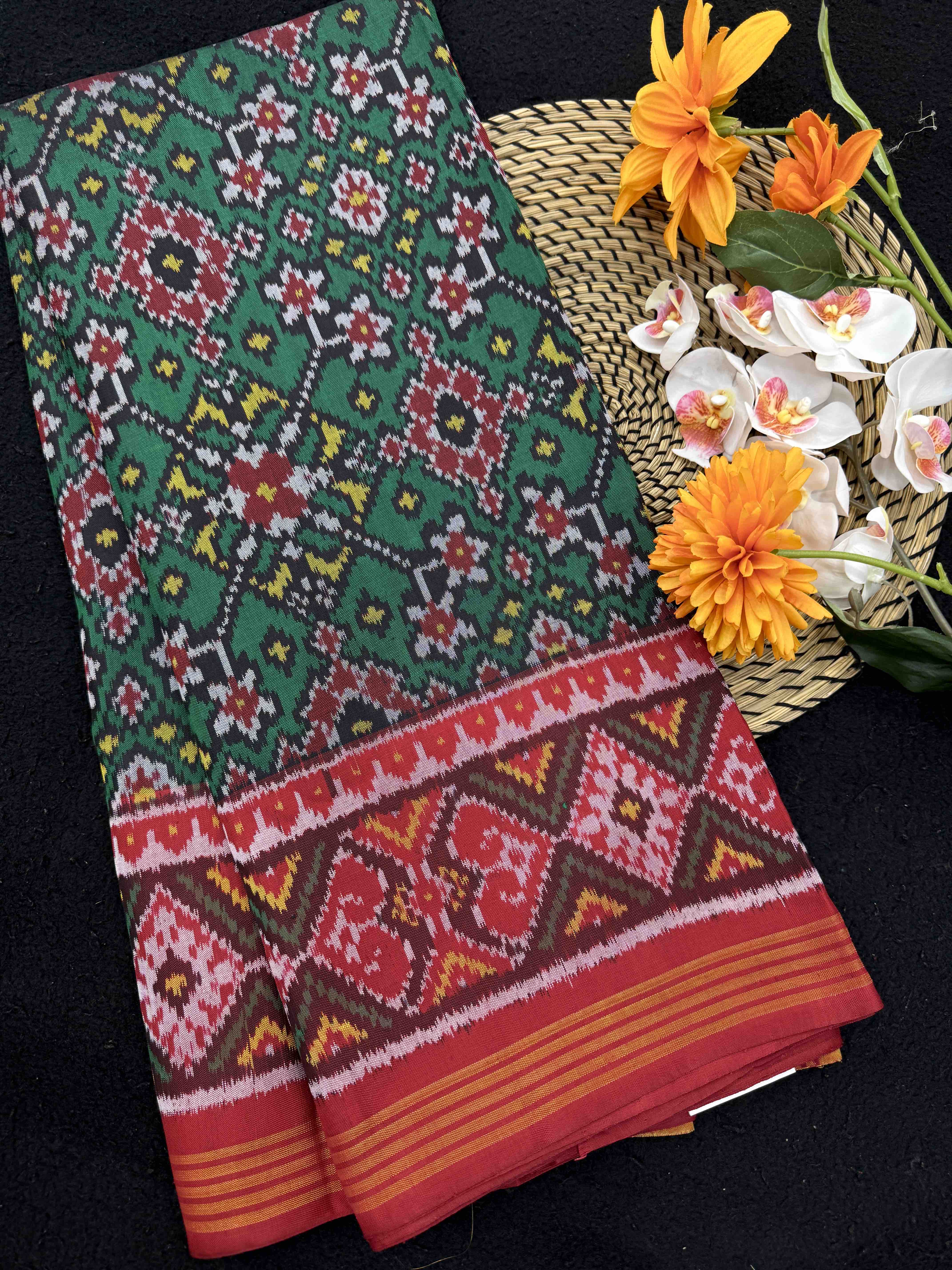 Red & Green Navratan Single Ikat Patan Patola Saree