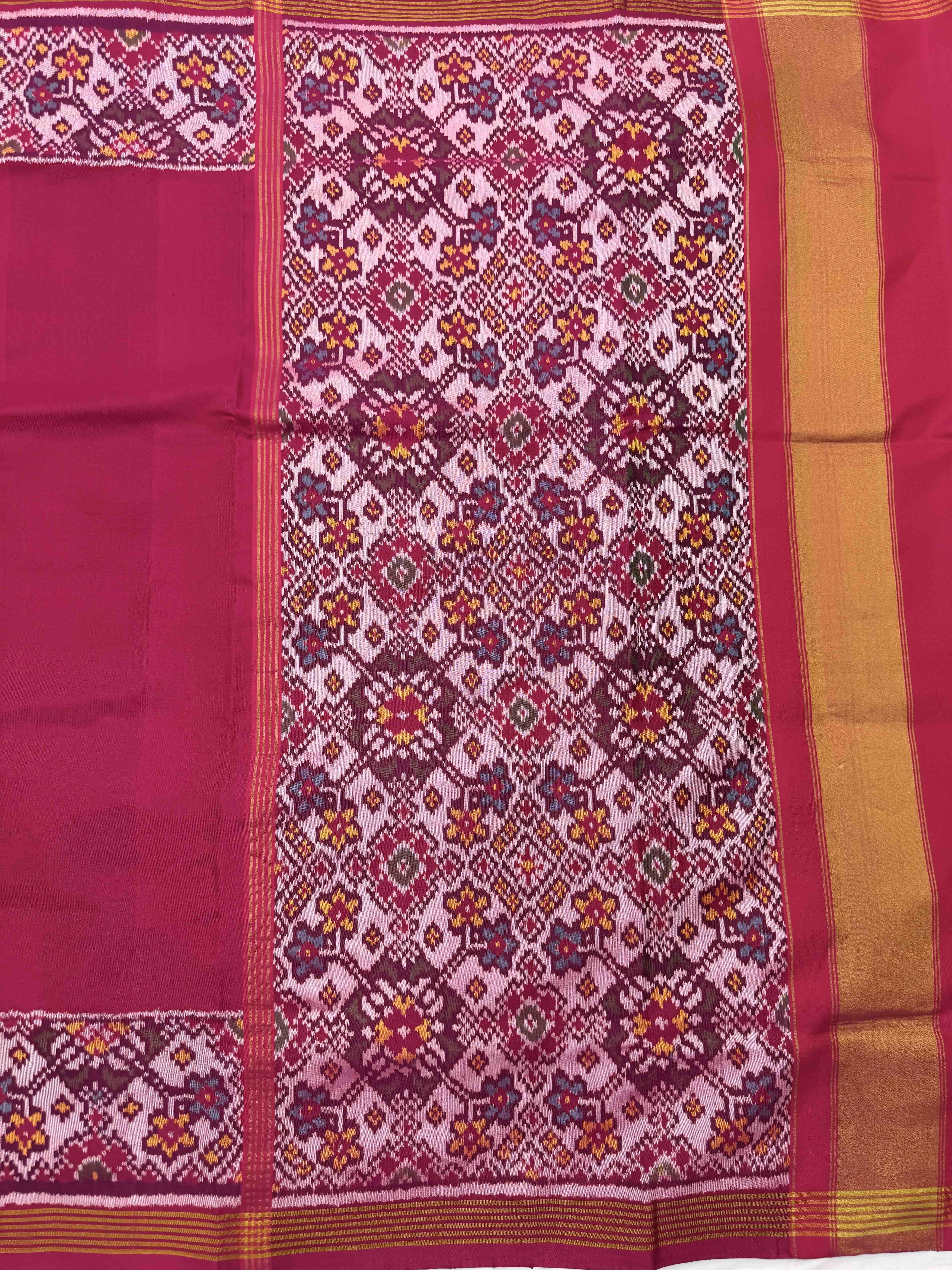 Pink Plain with Navratan Pallu Single Ikat Patan Patola Saree