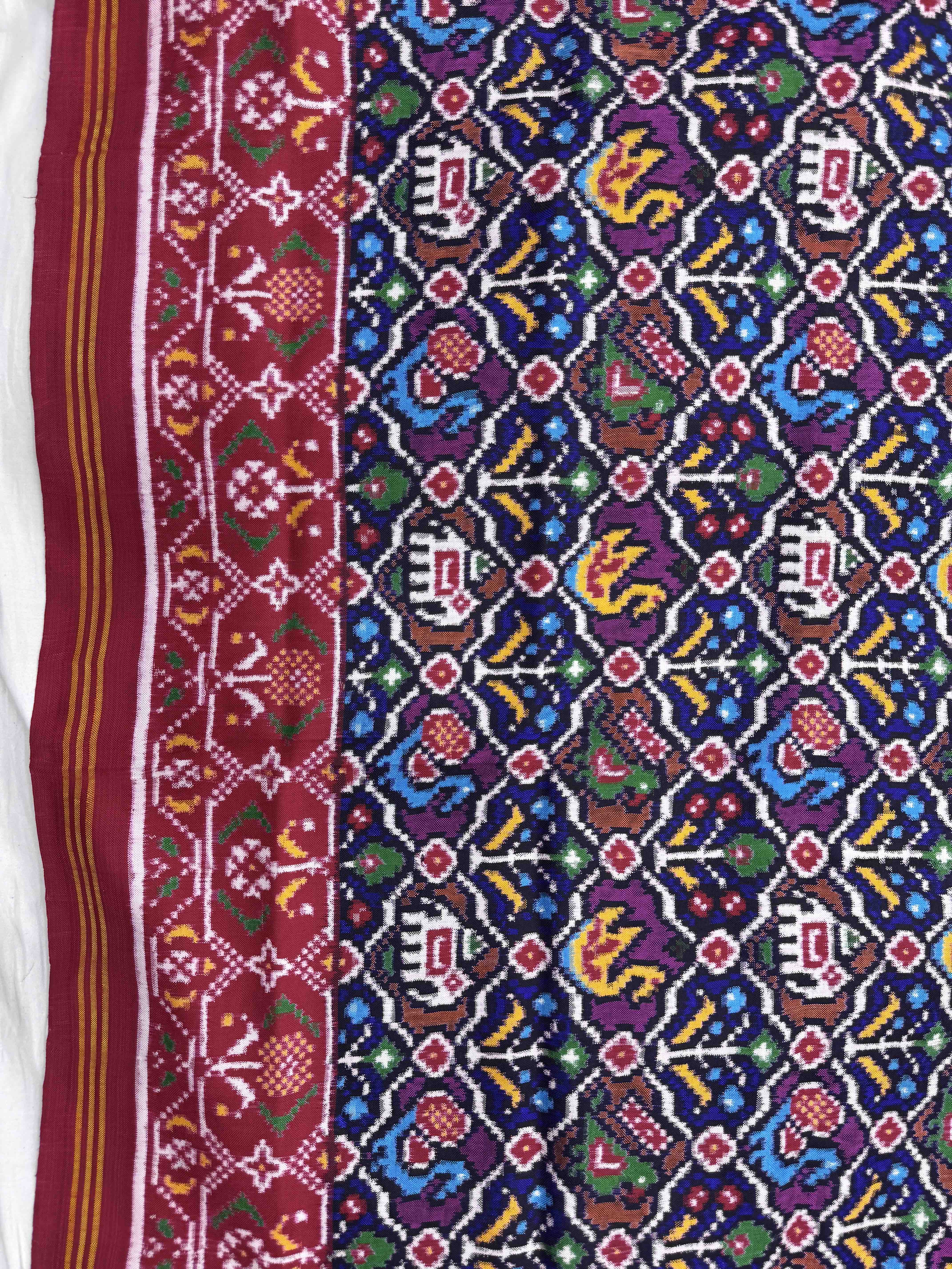 Red & Multicolor Small Narikunj Flower Double Ikat Patan Patola Saree