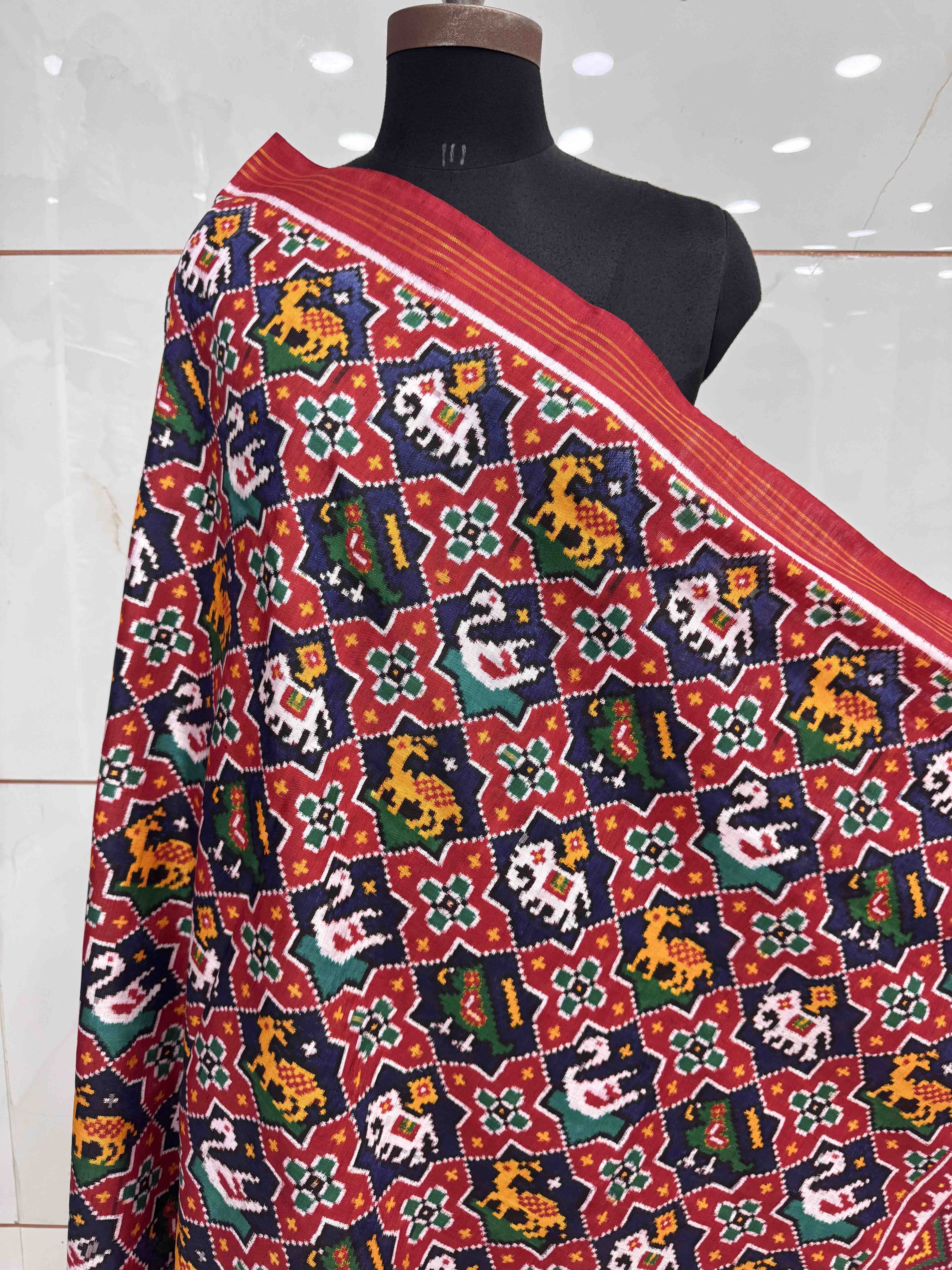 Red & Blue Star Narikunj Double Ikat Patan Patola Dupatta