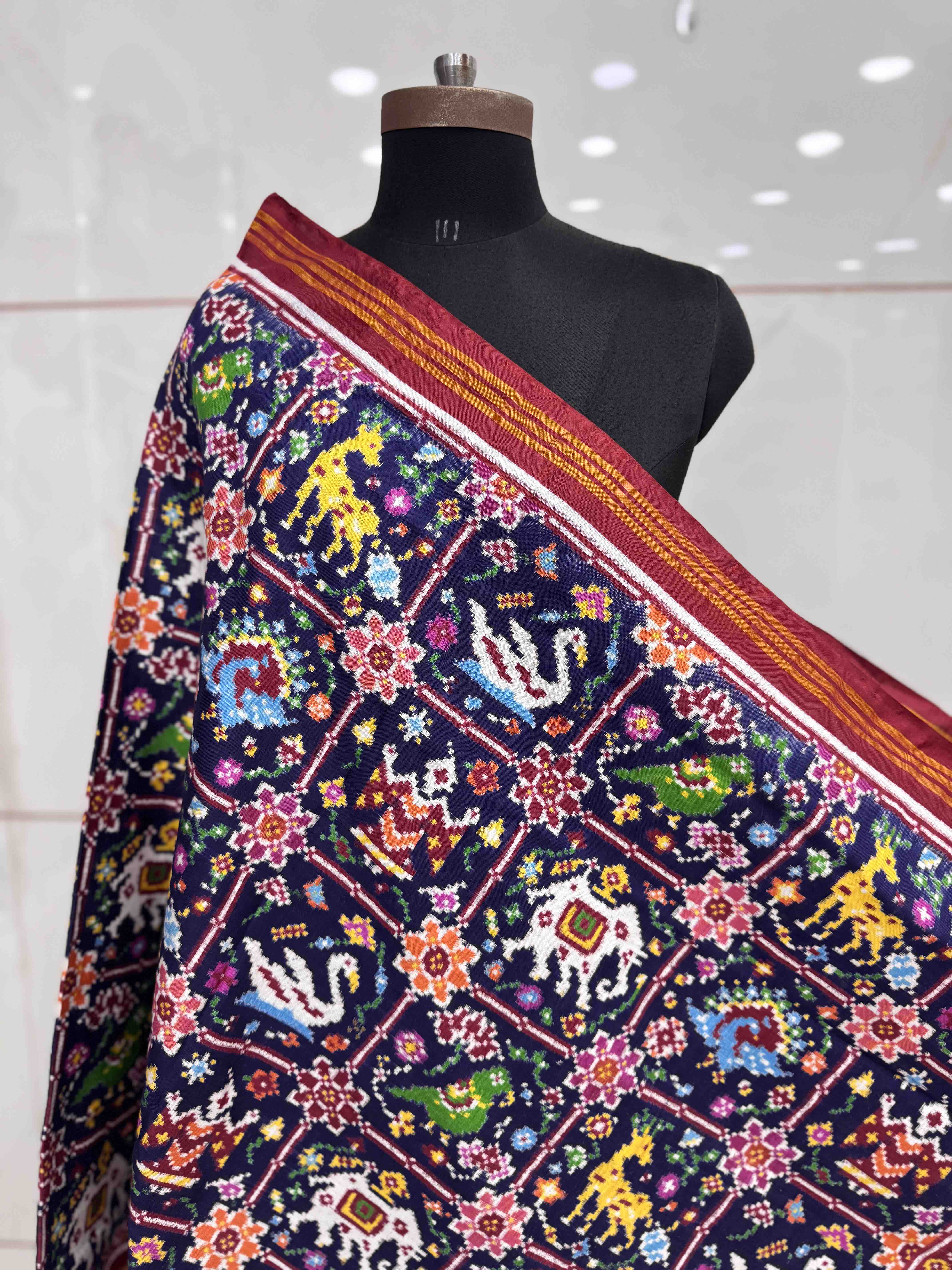 Red & Dark Blue Square Narikunj Flower Double Ikat Patan Patola Dupatta