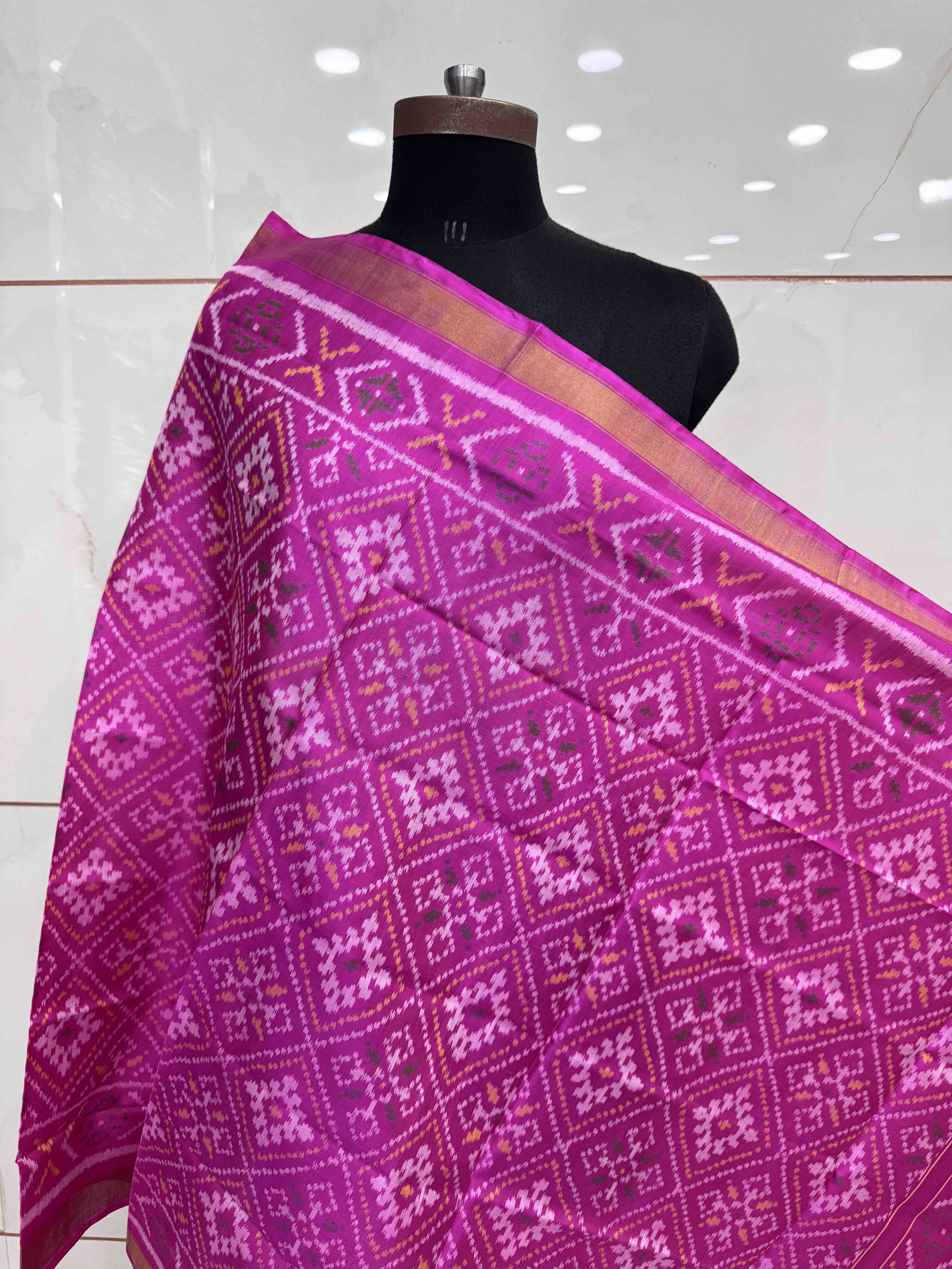 Pink Panchanda Single Ikat Patola Dupatta