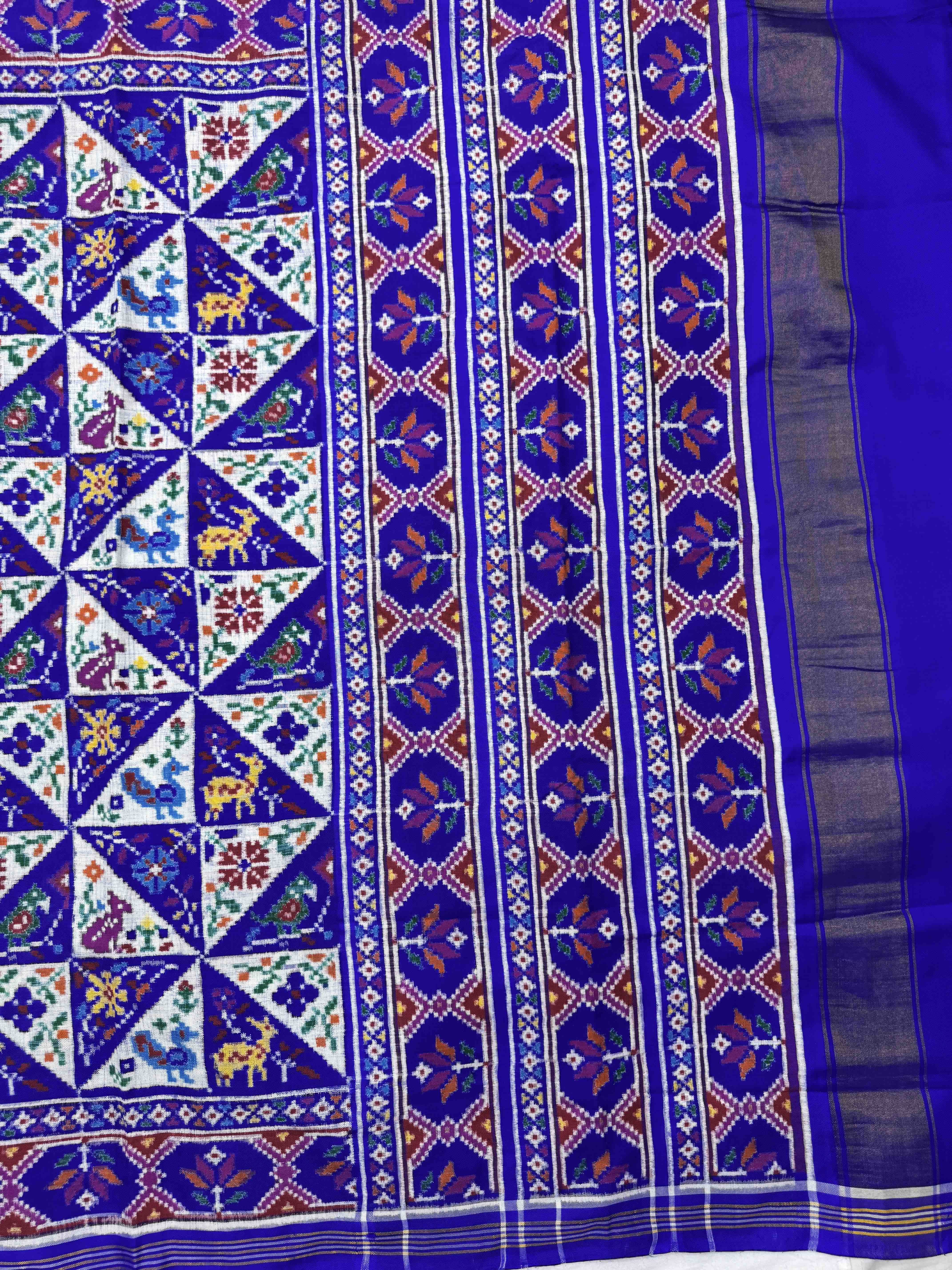 Blue & White Small Narikunj Flower Fancy Double Ikat Patan Patola Saree