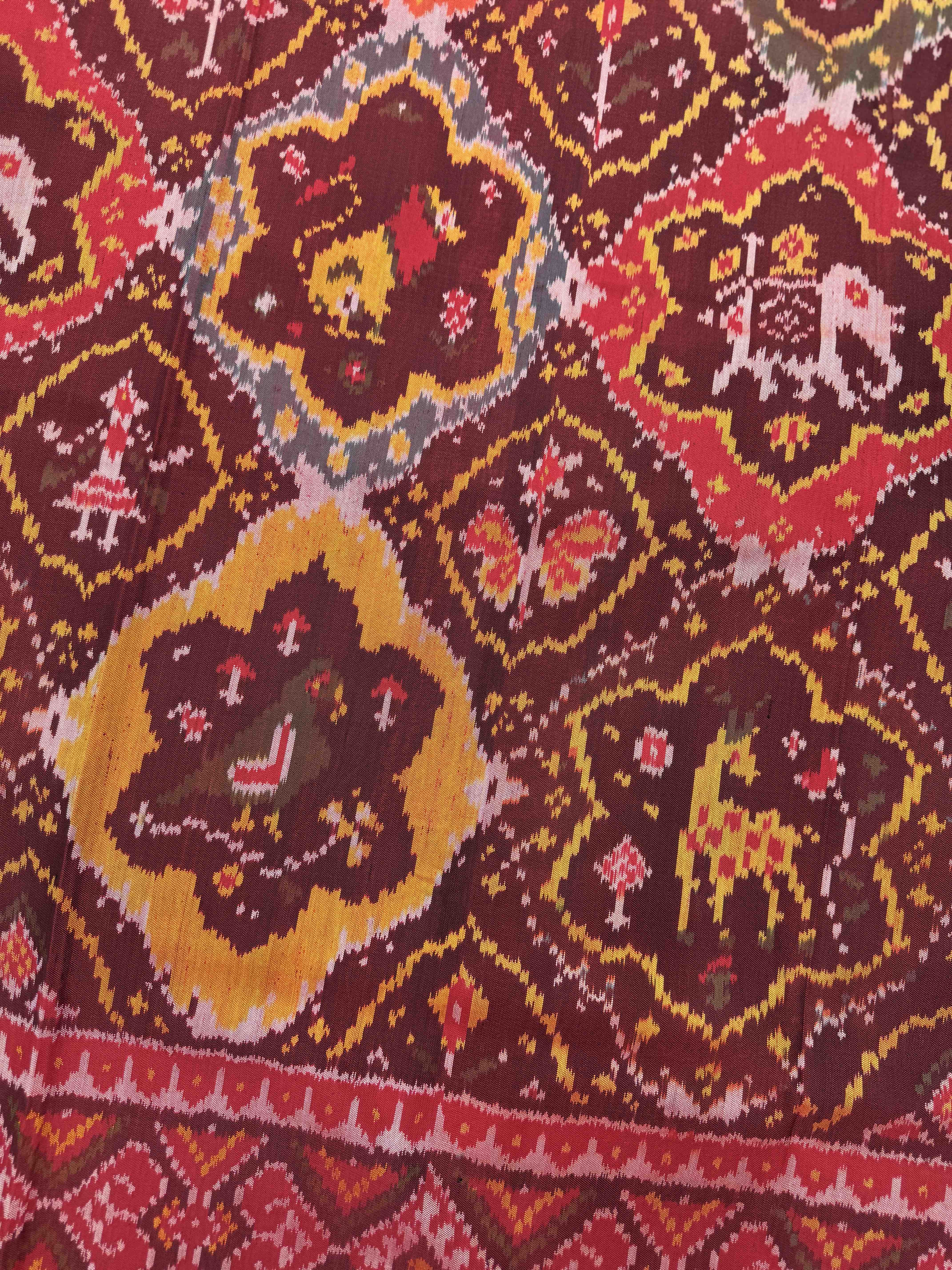 Red & Multicolor Flower Narikunj Single Ikat Patan Patola Saree