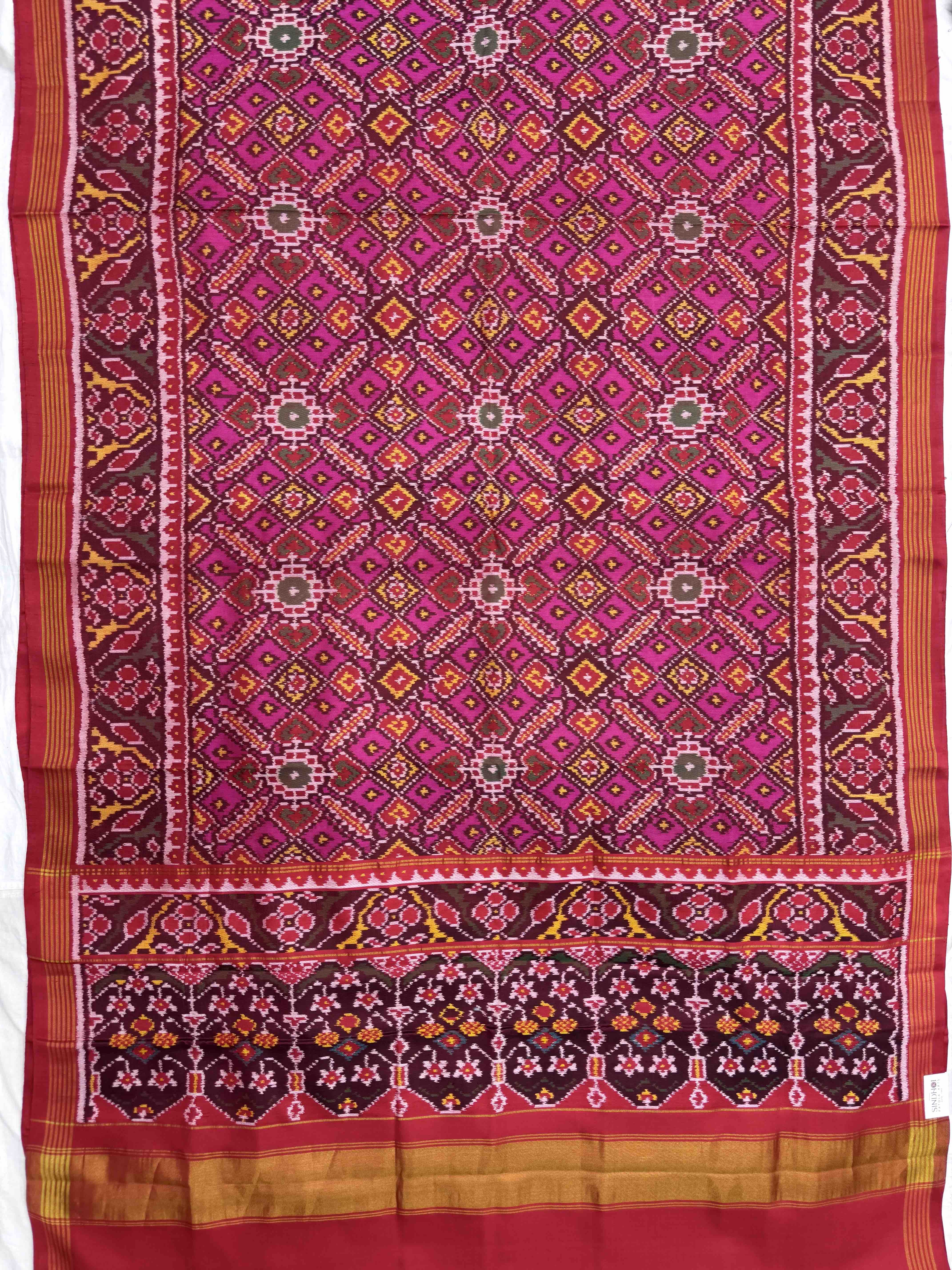 Red & Pink Manekchowk Single Ikat Patan Patola Saree