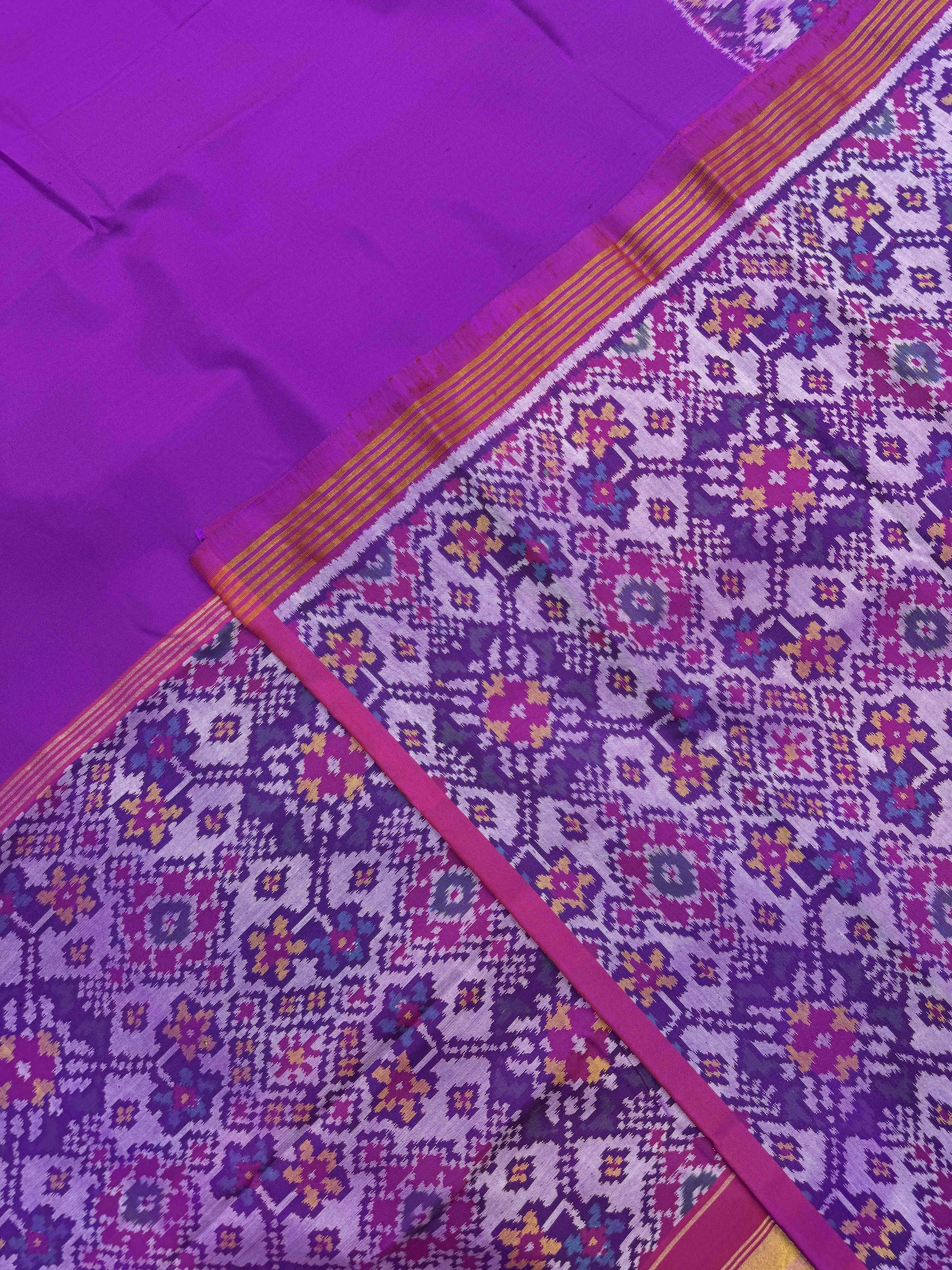 Purple Plain with Navratan Border Pallu Single Ikat Patan Patola Saree