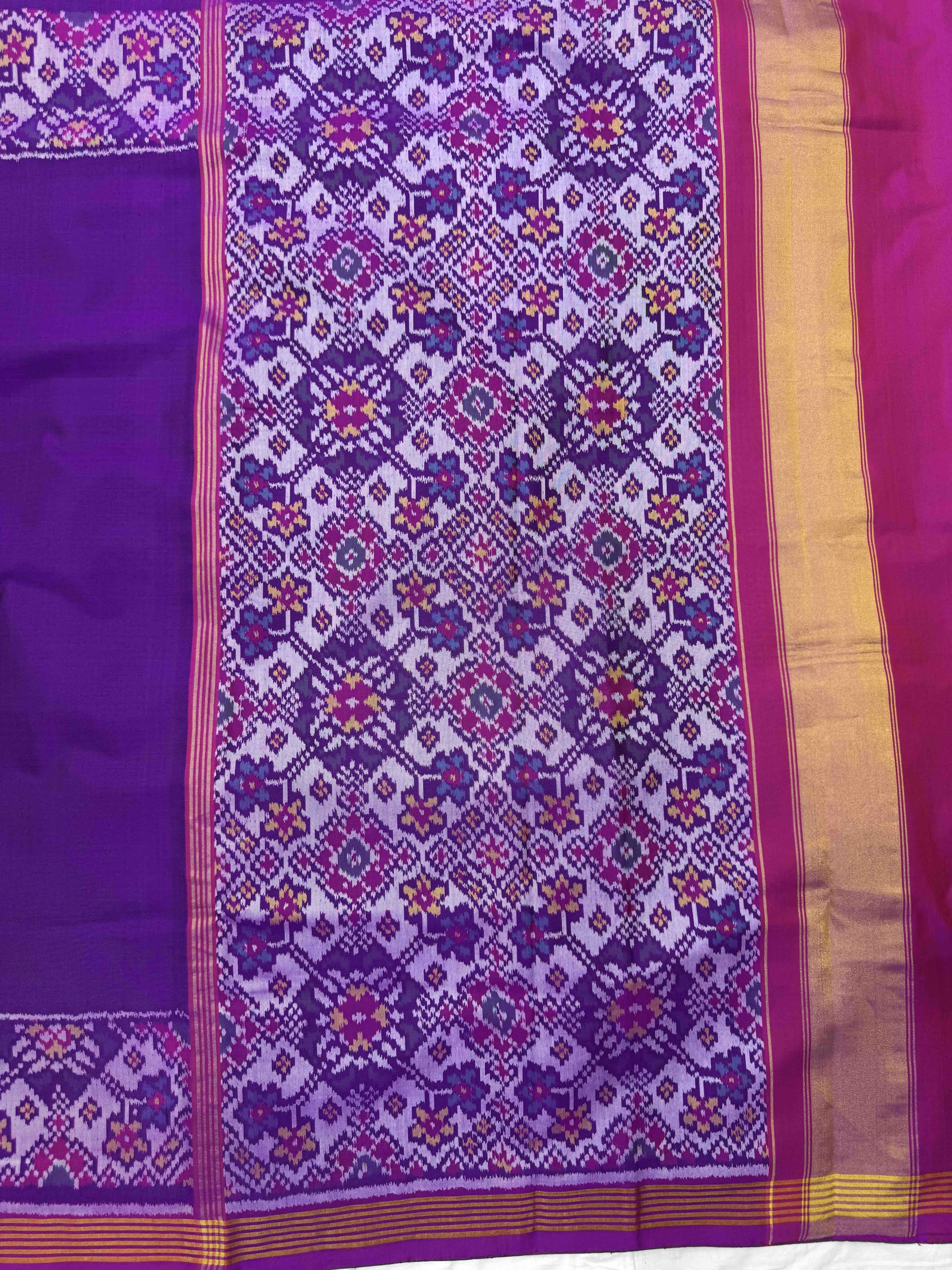 Purple Plain with Navratan Border Pallu Single Ikat Patan Patola Saree