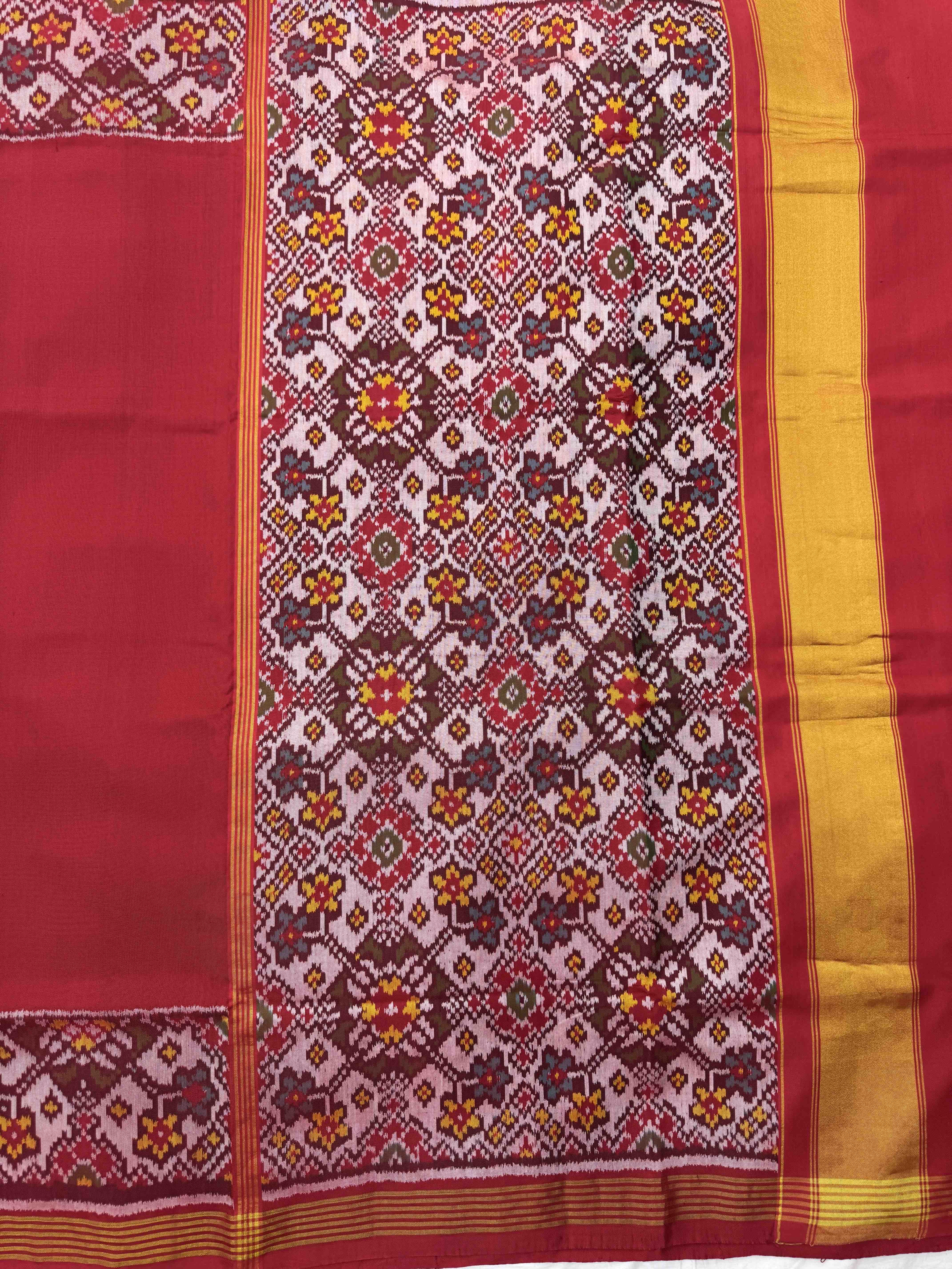 Red Plain with Navratan Border Pallu Single Ikat Patan Patola Saree