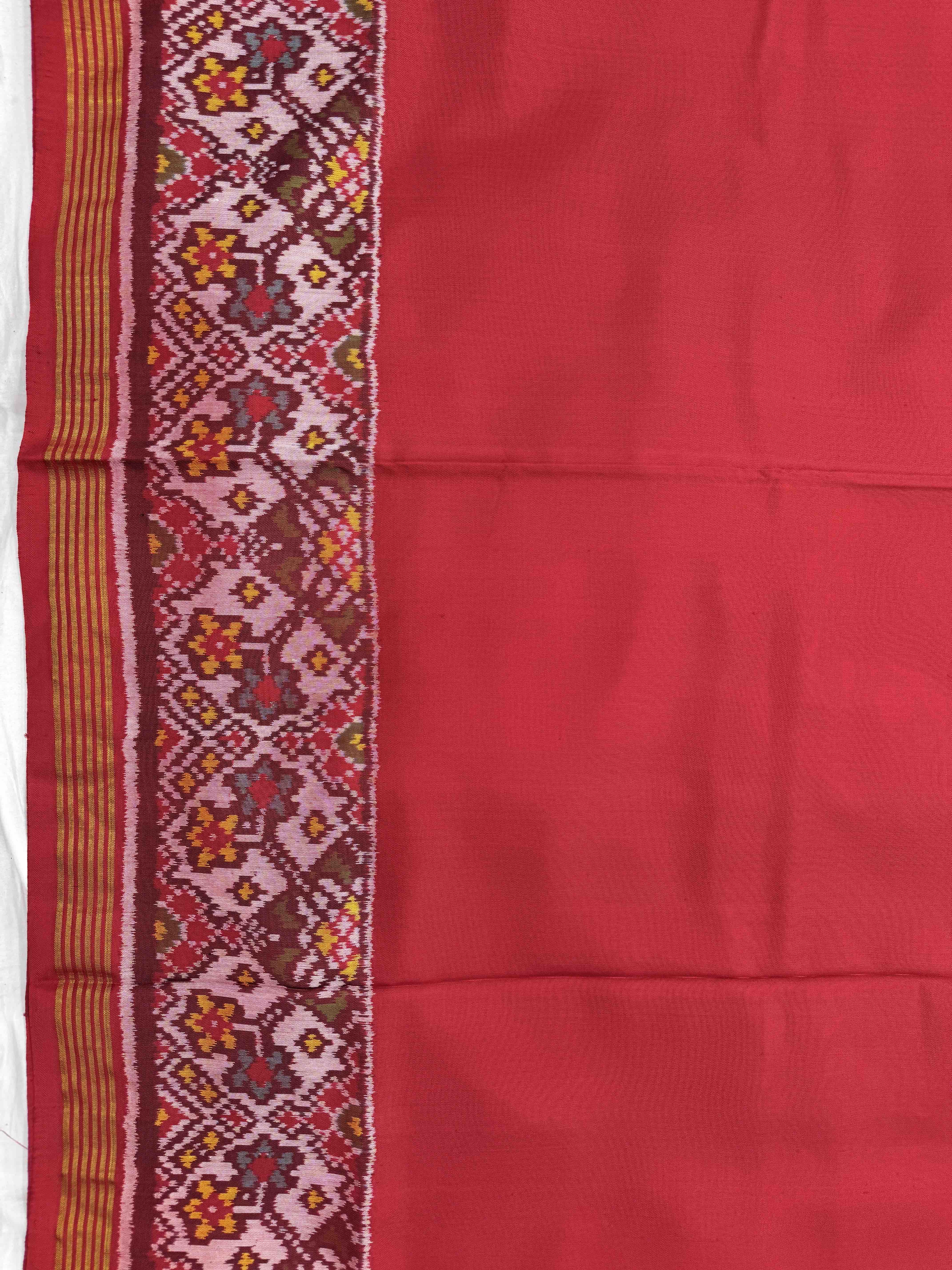 Red Plain with Navratan Border Pallu Single Ikat Patan Patola Saree