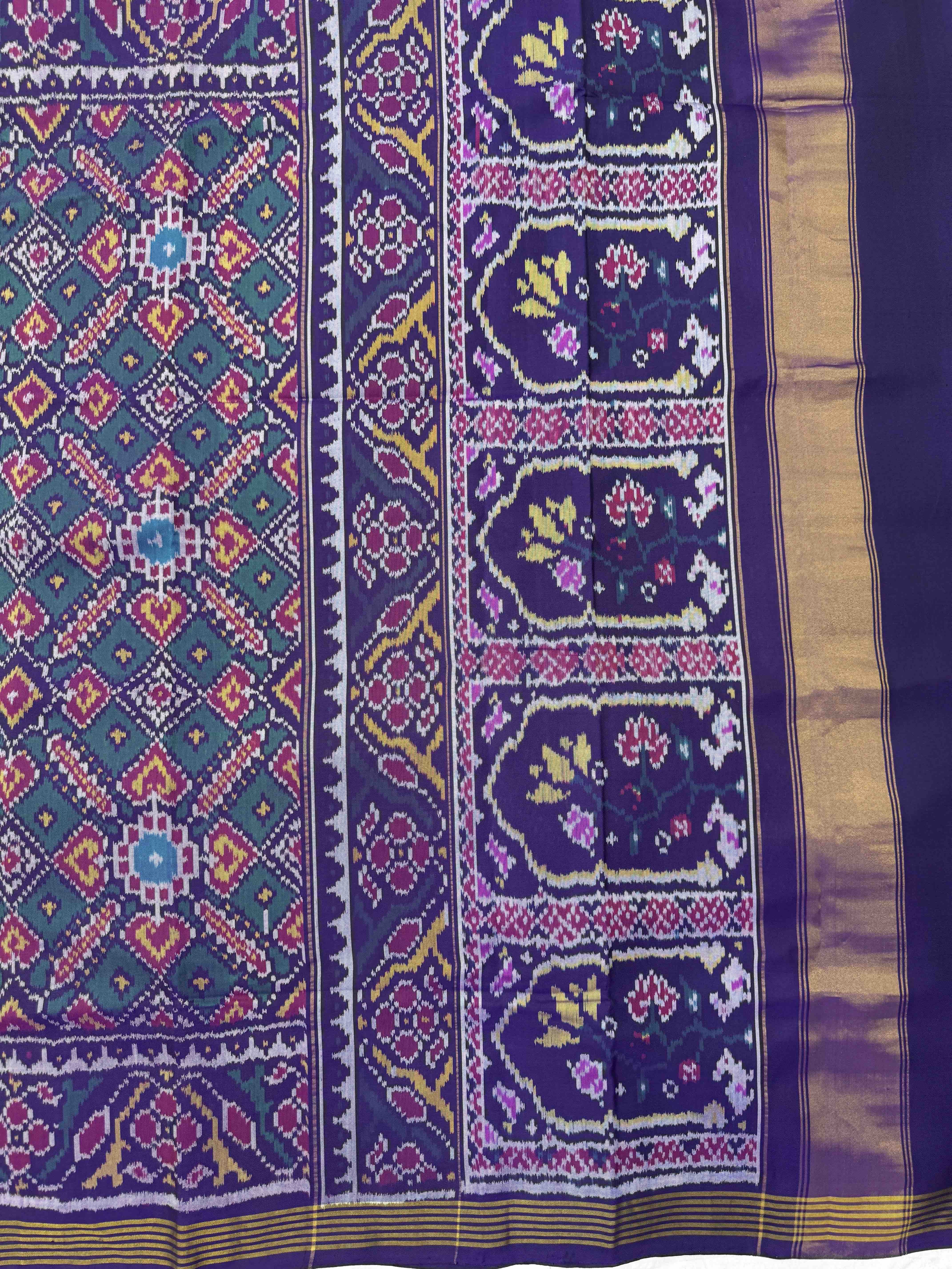 Purple & Turquoise Manekchowk Single Ikat Patan Patola Saree