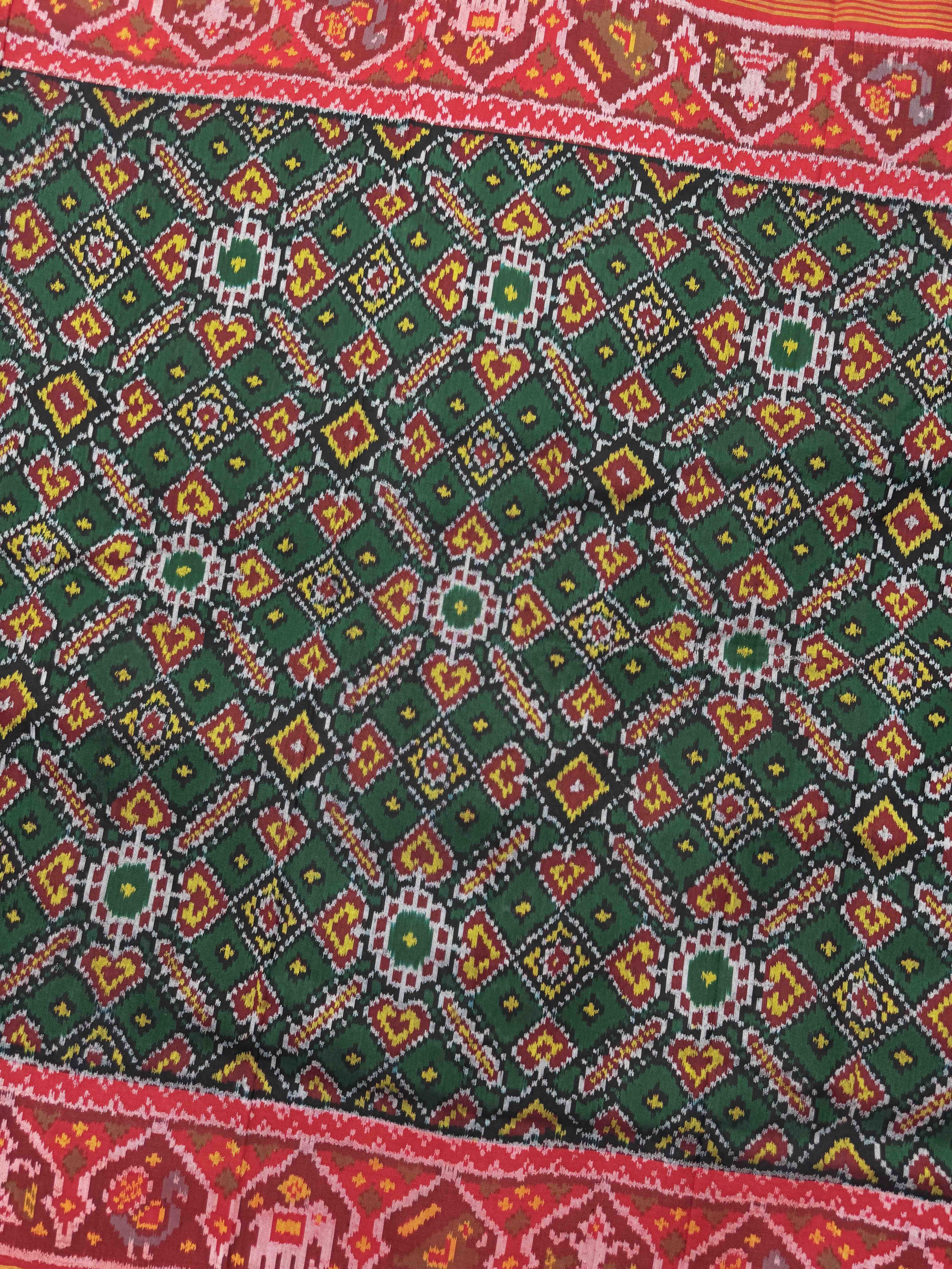 Red & Green Manekchowk Single Ikat Patan Patola Saree