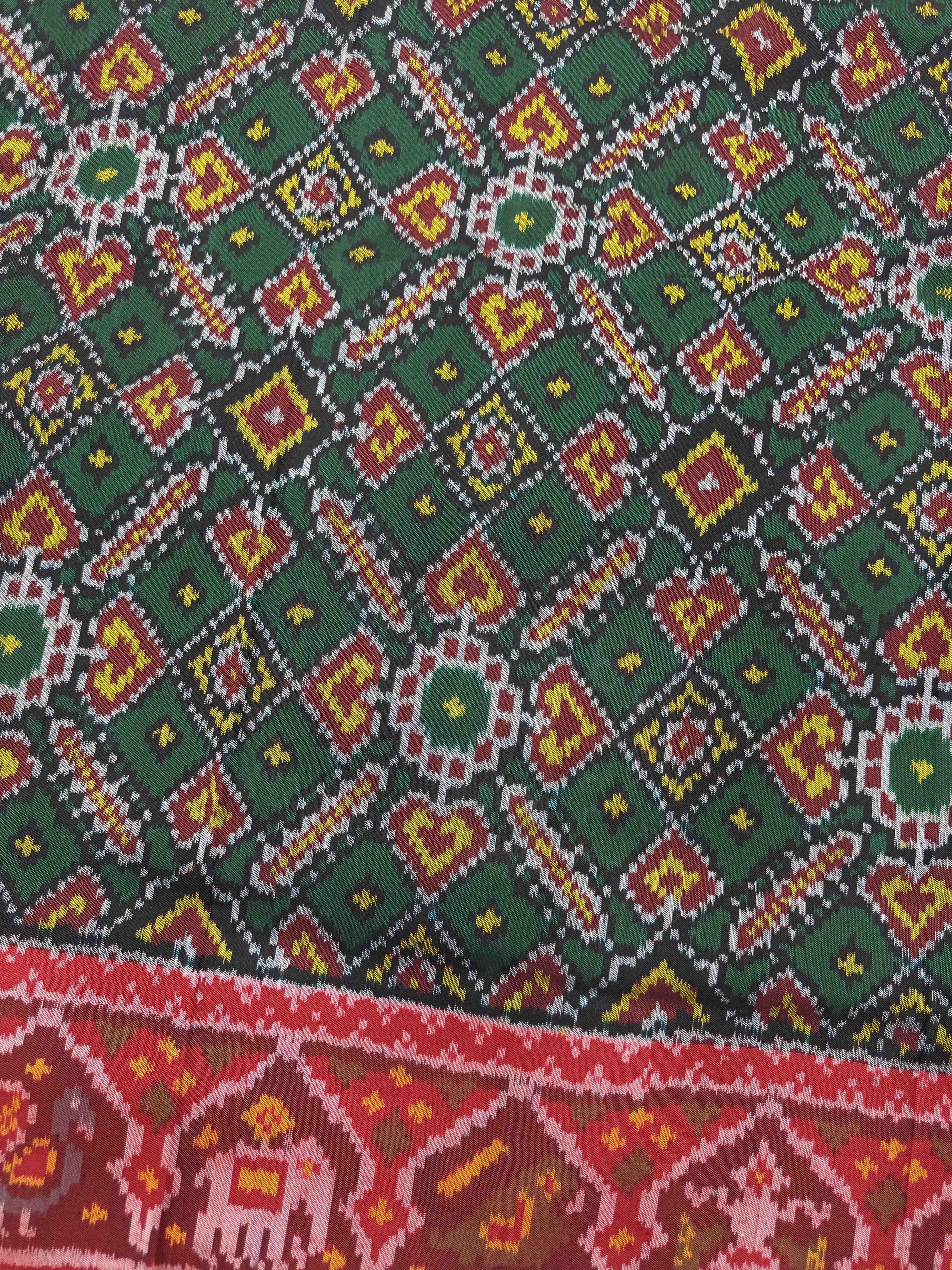 Red & Green Manekchowk Single Ikat Patan Patola Saree