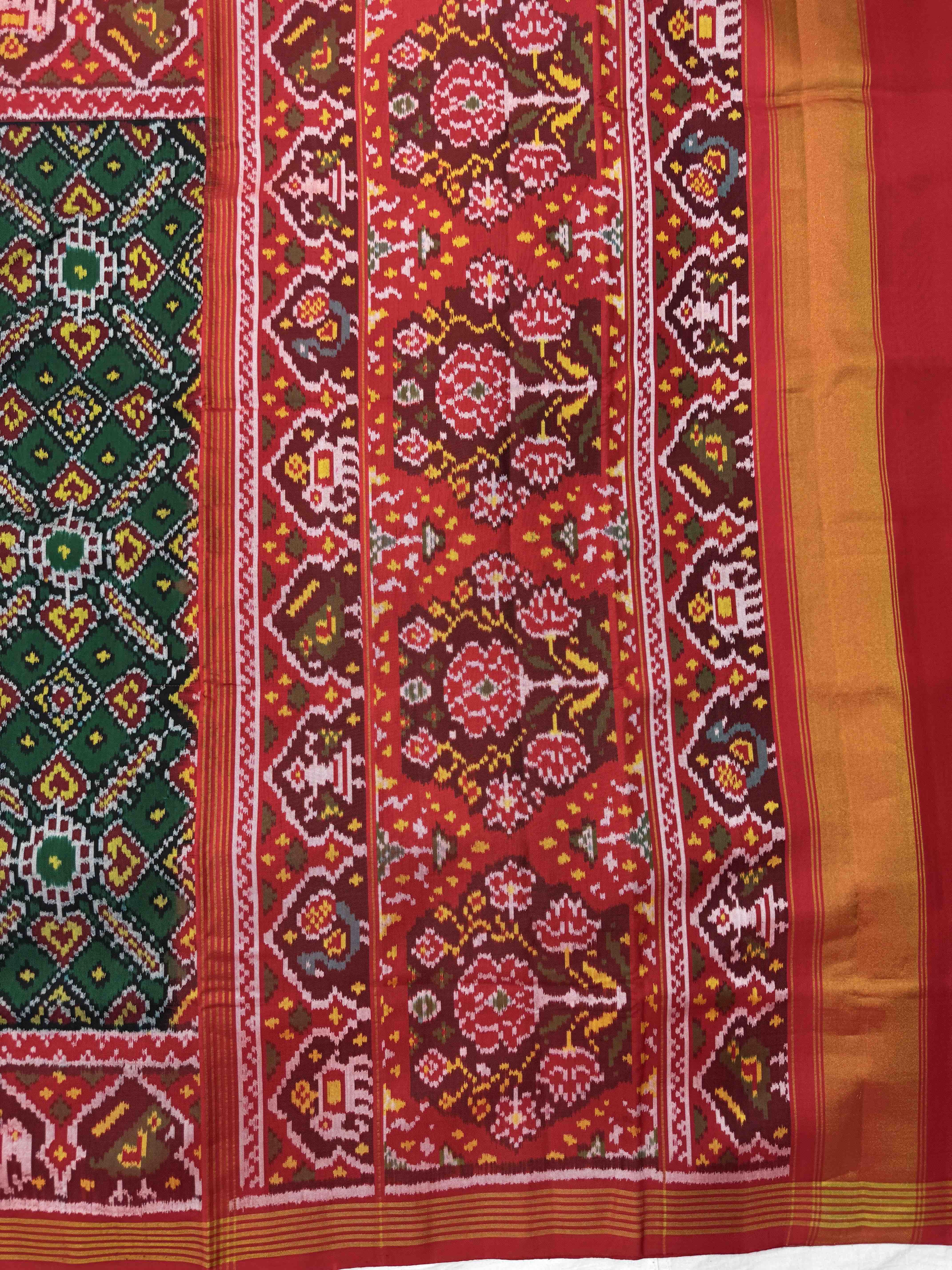 Red & Green Manekchowk Single Ikat Patan Patola Saree