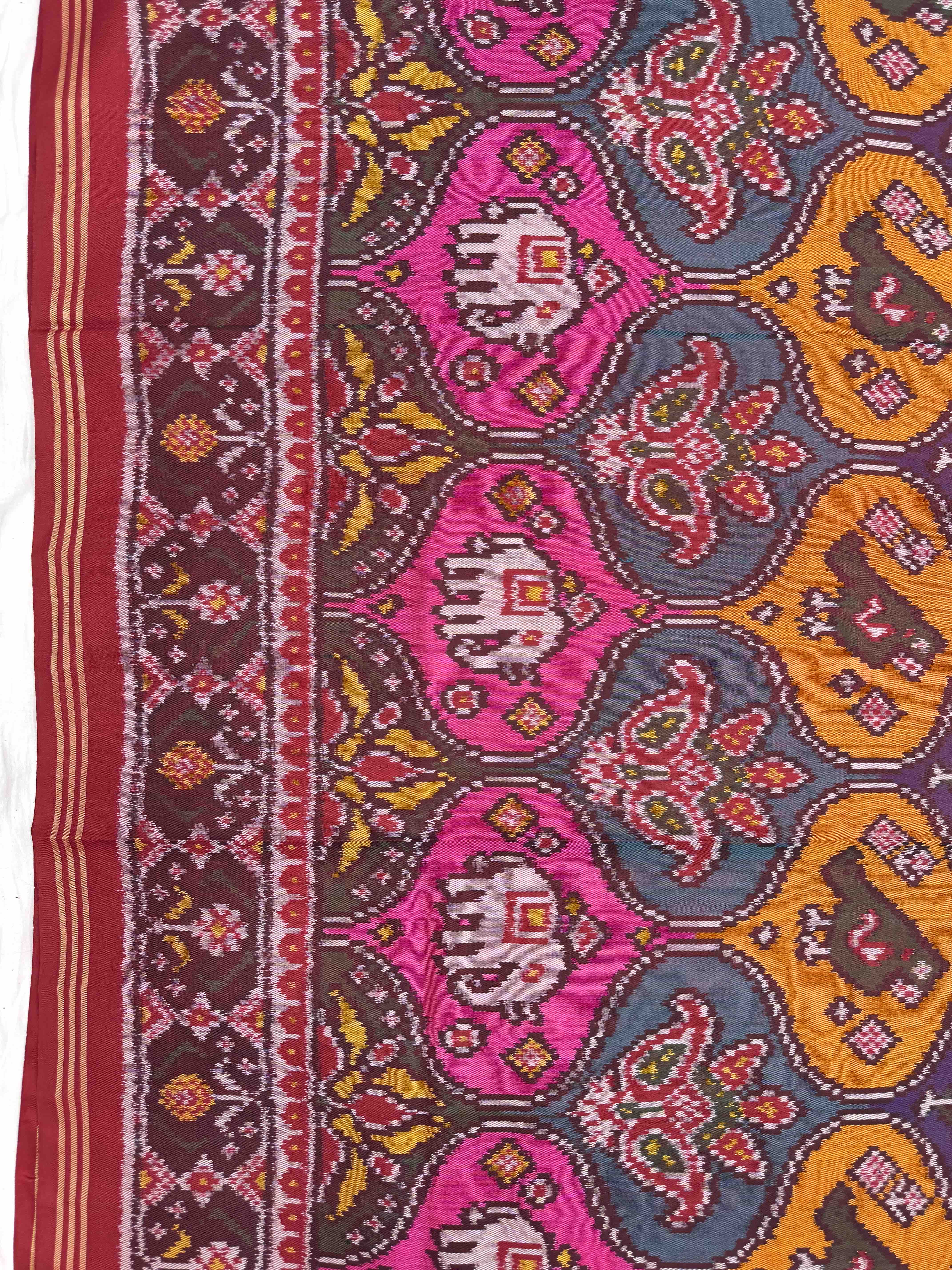 Red & Multicolour Narikunj Matka Single Ikat Patan Patola Saree