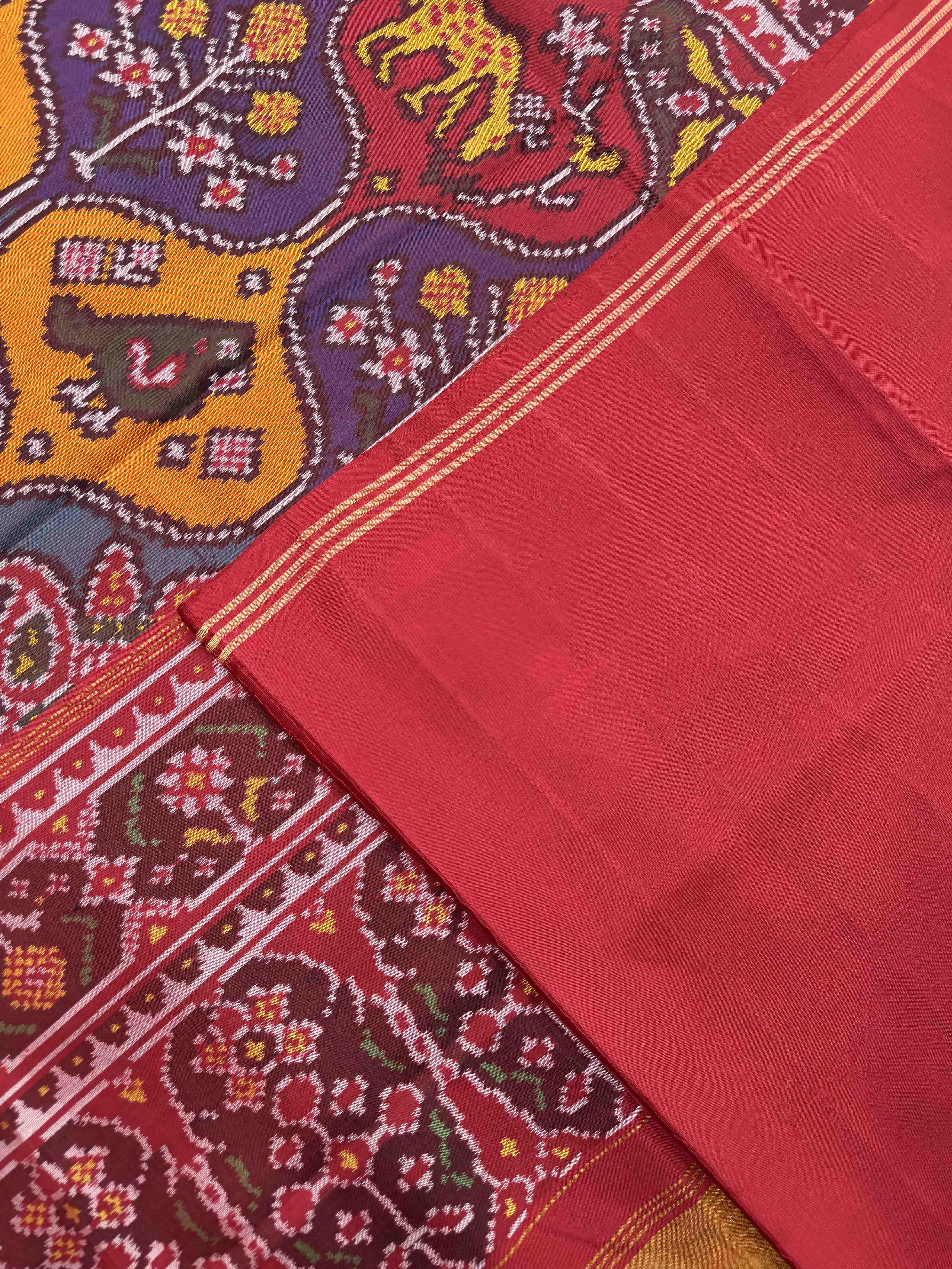 Red & Multicolour Narikunj Matka Single Ikat Patan Patola Saree