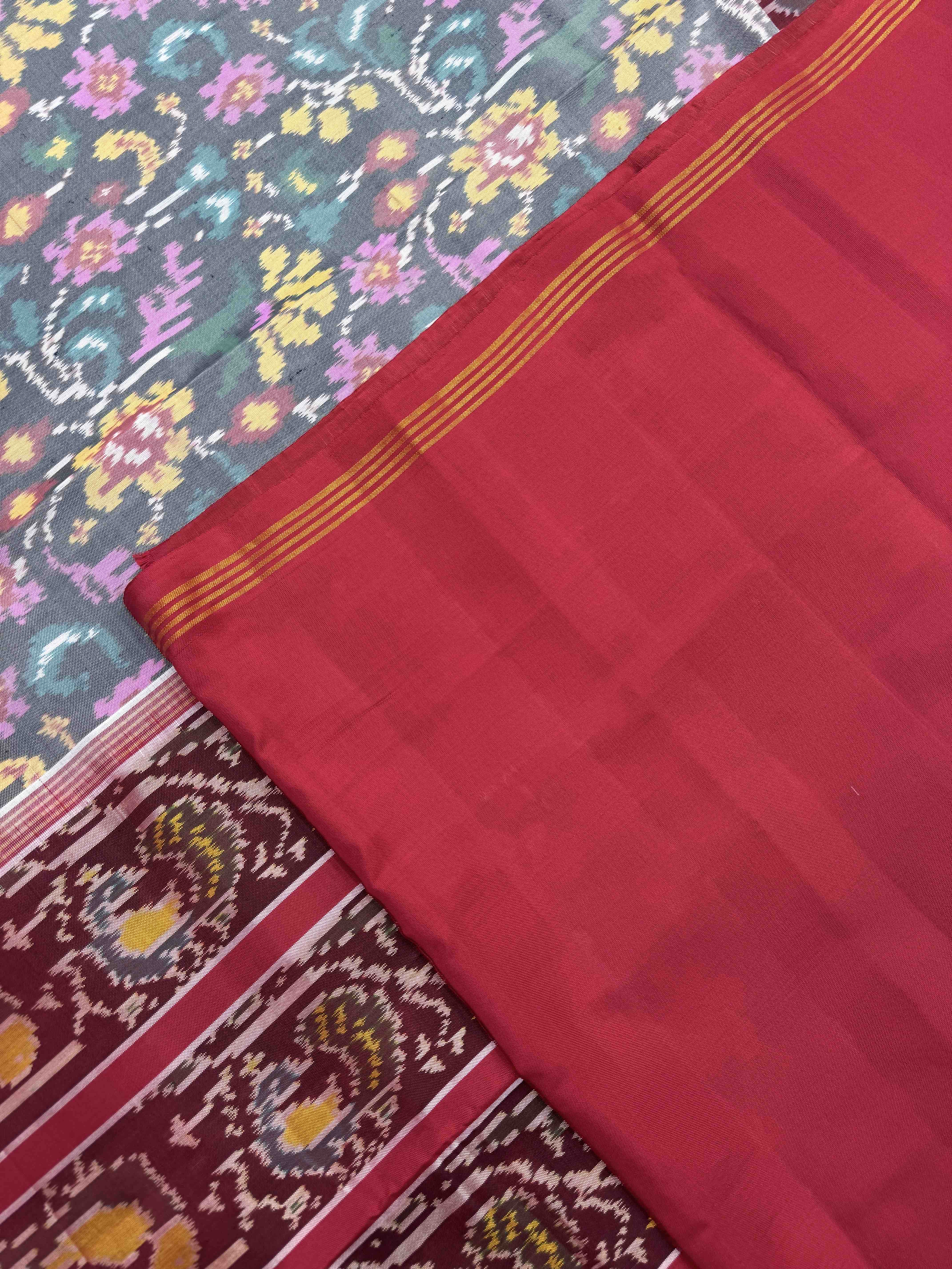 Red & Grey Fancy Flower Single Ikat Patan Patola Saree