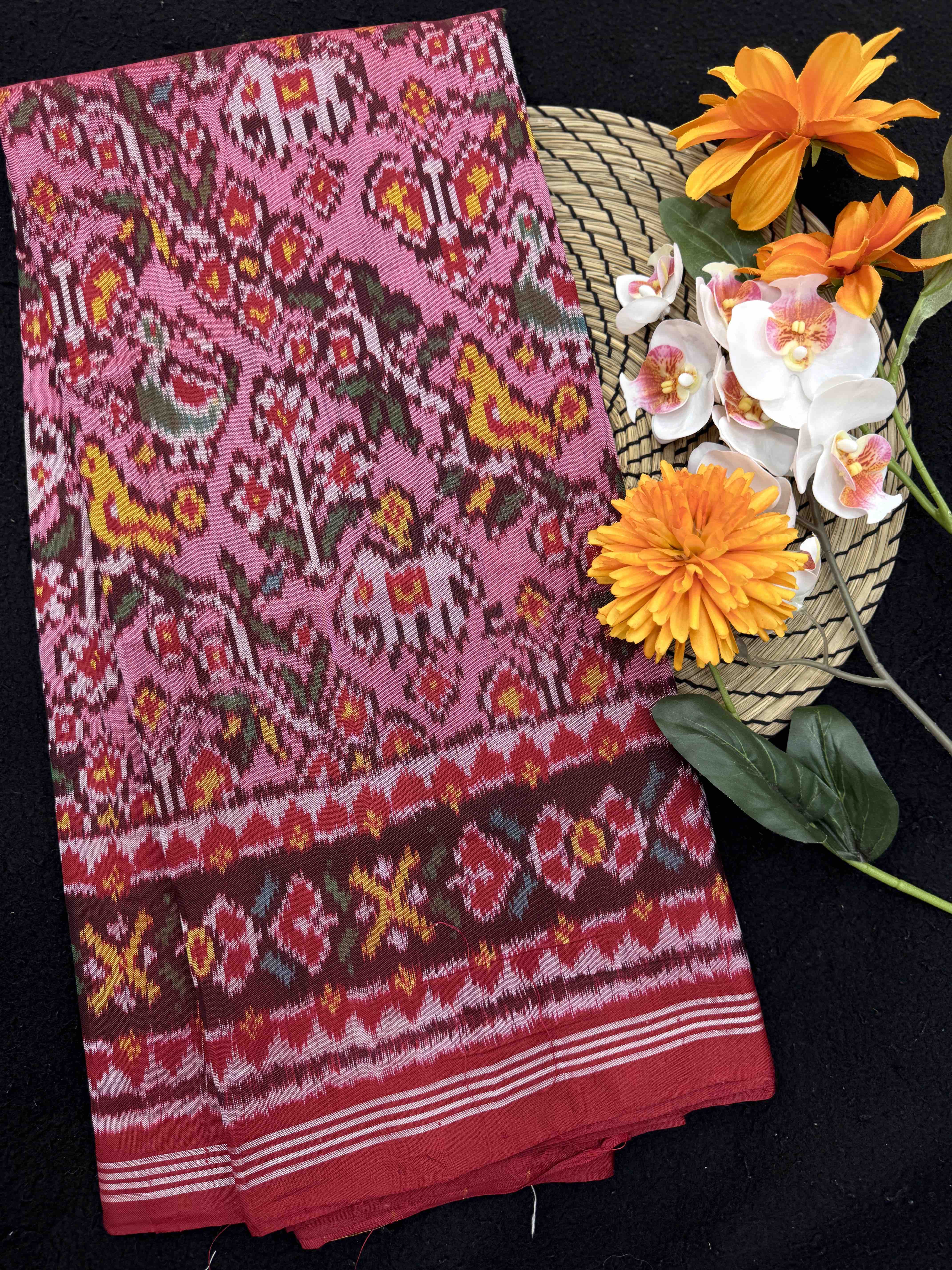 Red & Light Pink Narikunj Leheriya Single Ikat Patan Patola Saree