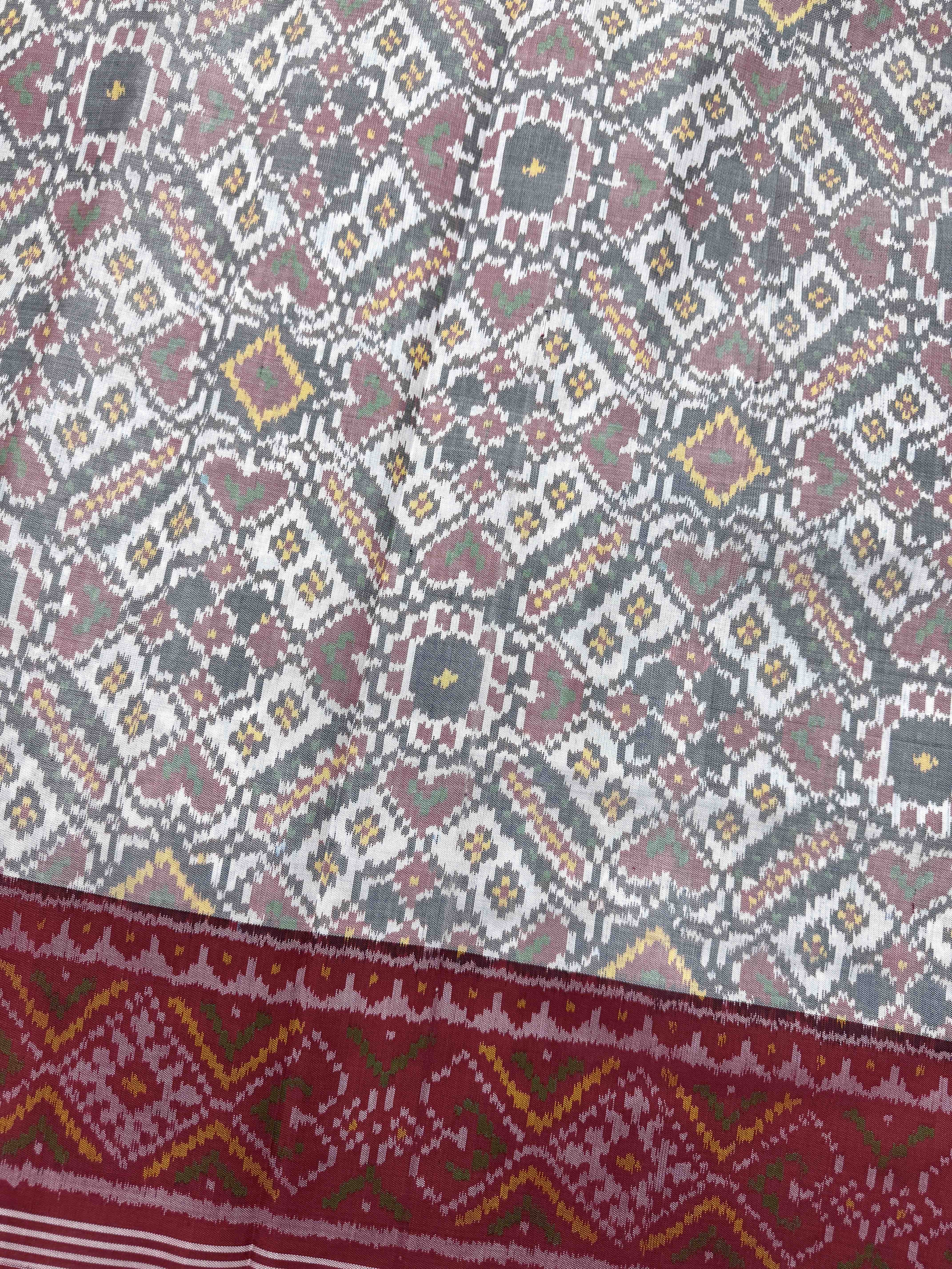 Red & White Manekchowk Single Ikat Patan Patola Saree