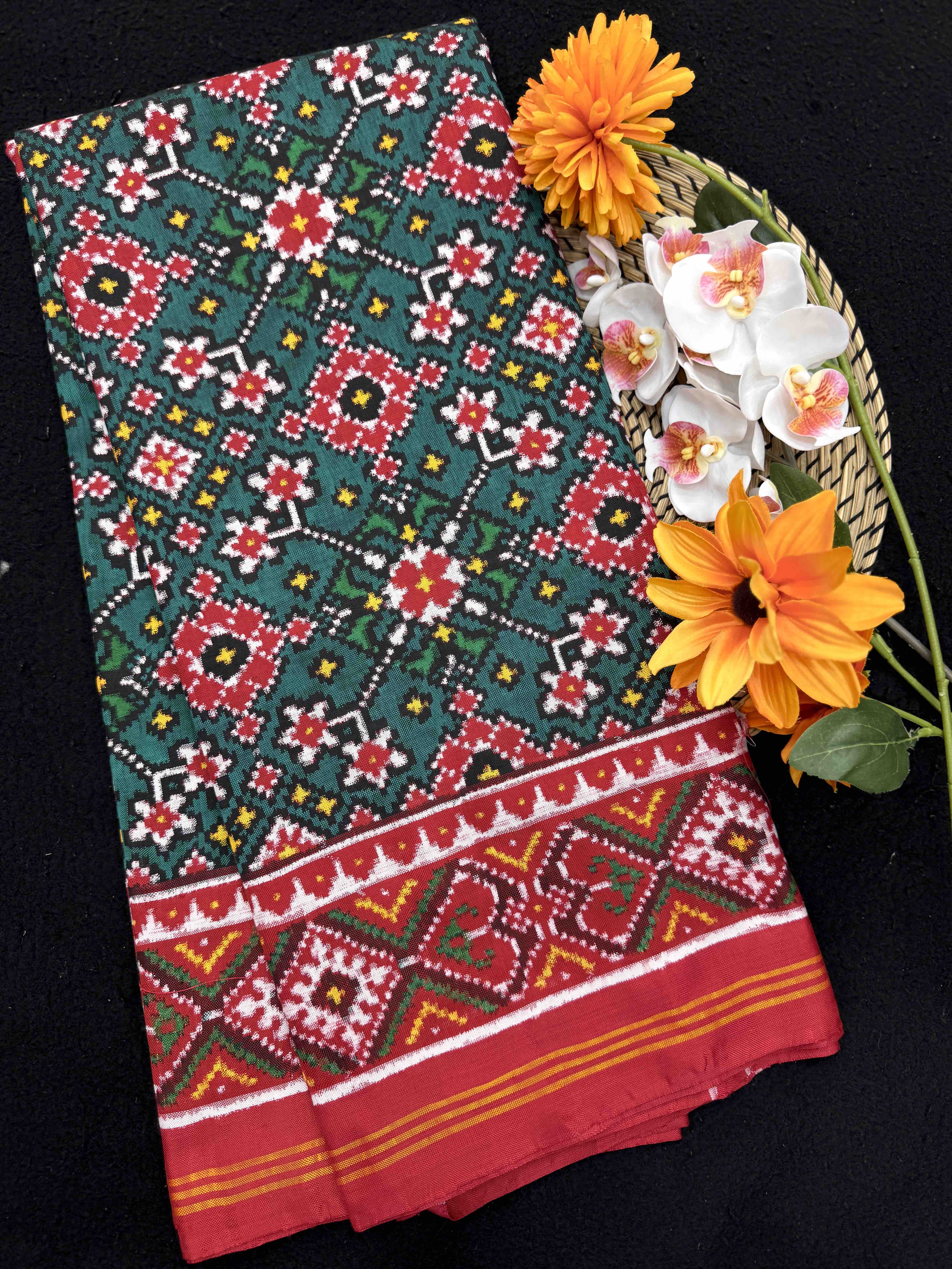 Red & Turquoise Navratan Double Ikat Patan Patola Saree
