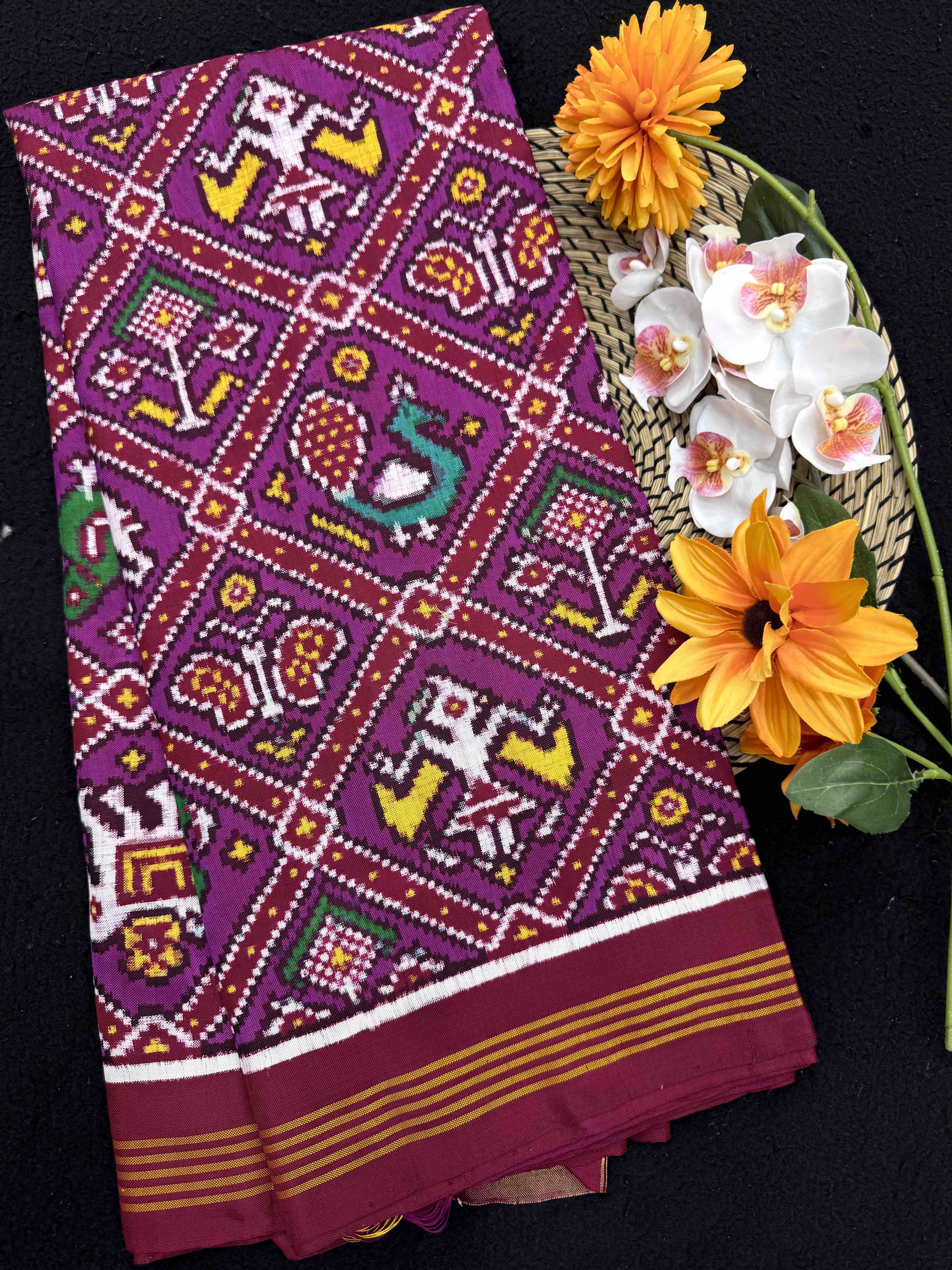 Dark Park & Magenga Narikunj Double Ikat Patan Patola Saree
