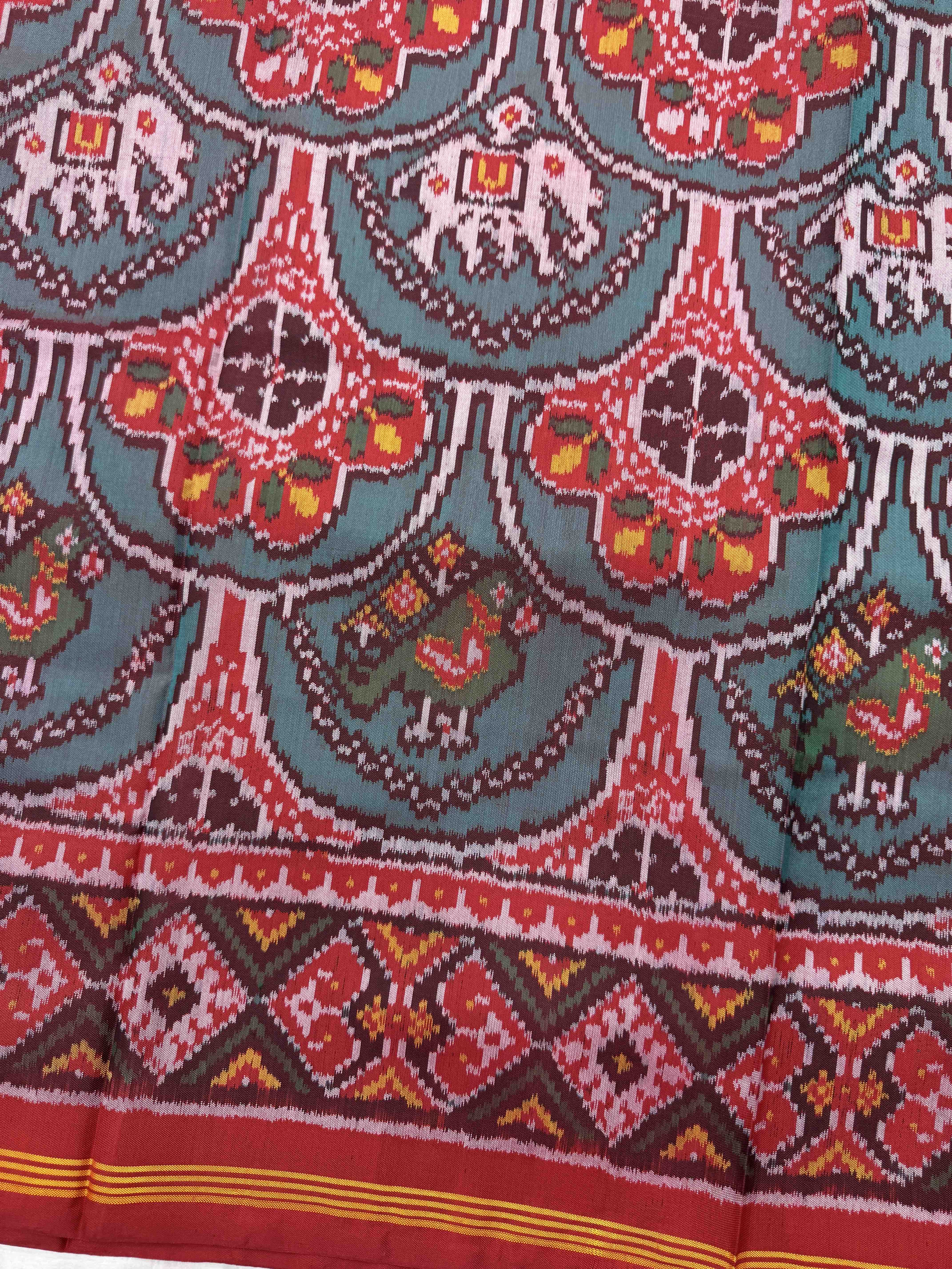 Red & Turquoise Fancy Narikunj Single Ikat Patan Patola Saree