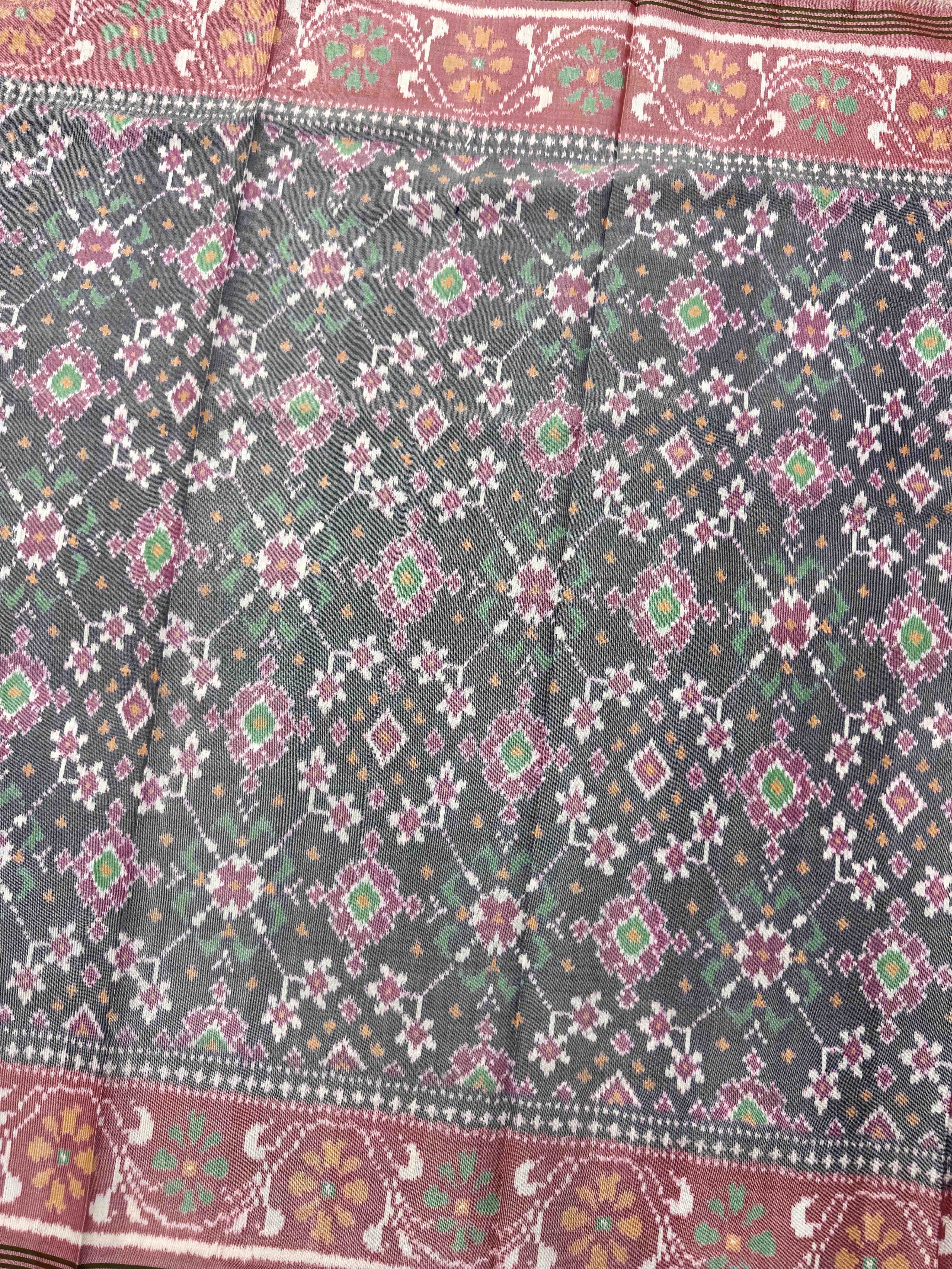 Rust Pink & Grey Navratan Single Ikat Patan Patola Saree