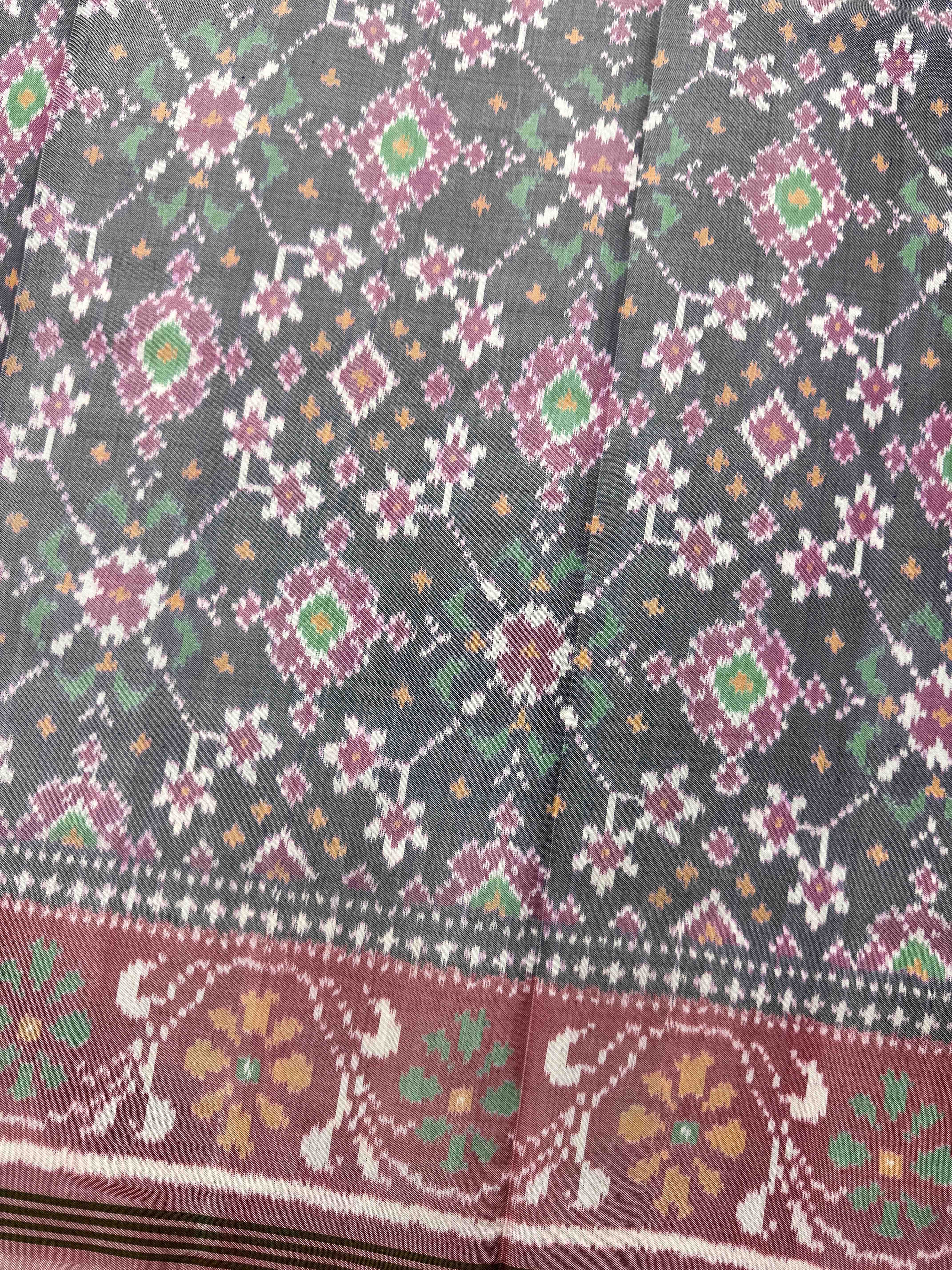 Rust Pink & Grey Navratan Single Ikat Patan Patola Saree