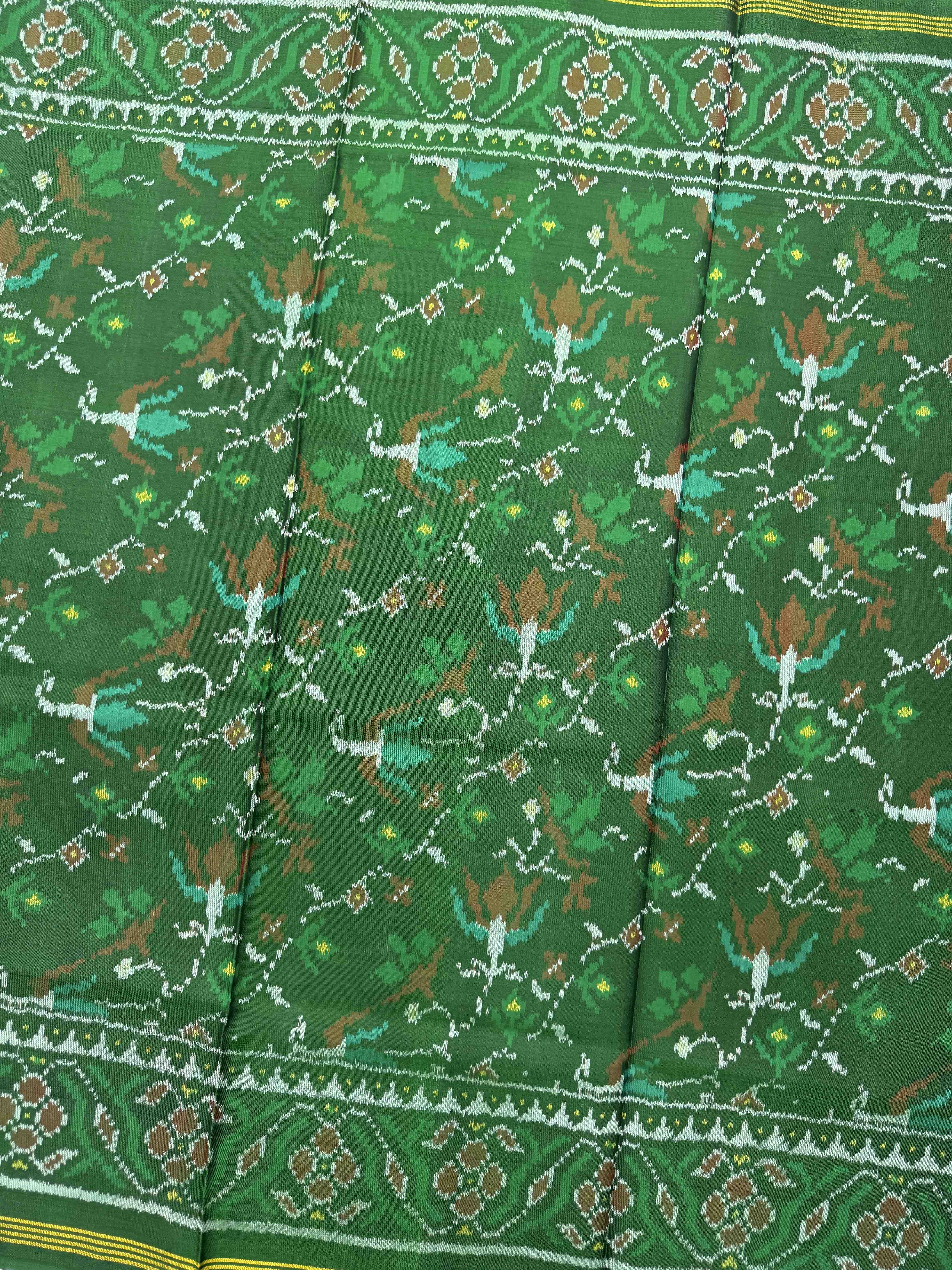 Green Flower Fancy Leaves Single Ikat Patan Patola Saree
