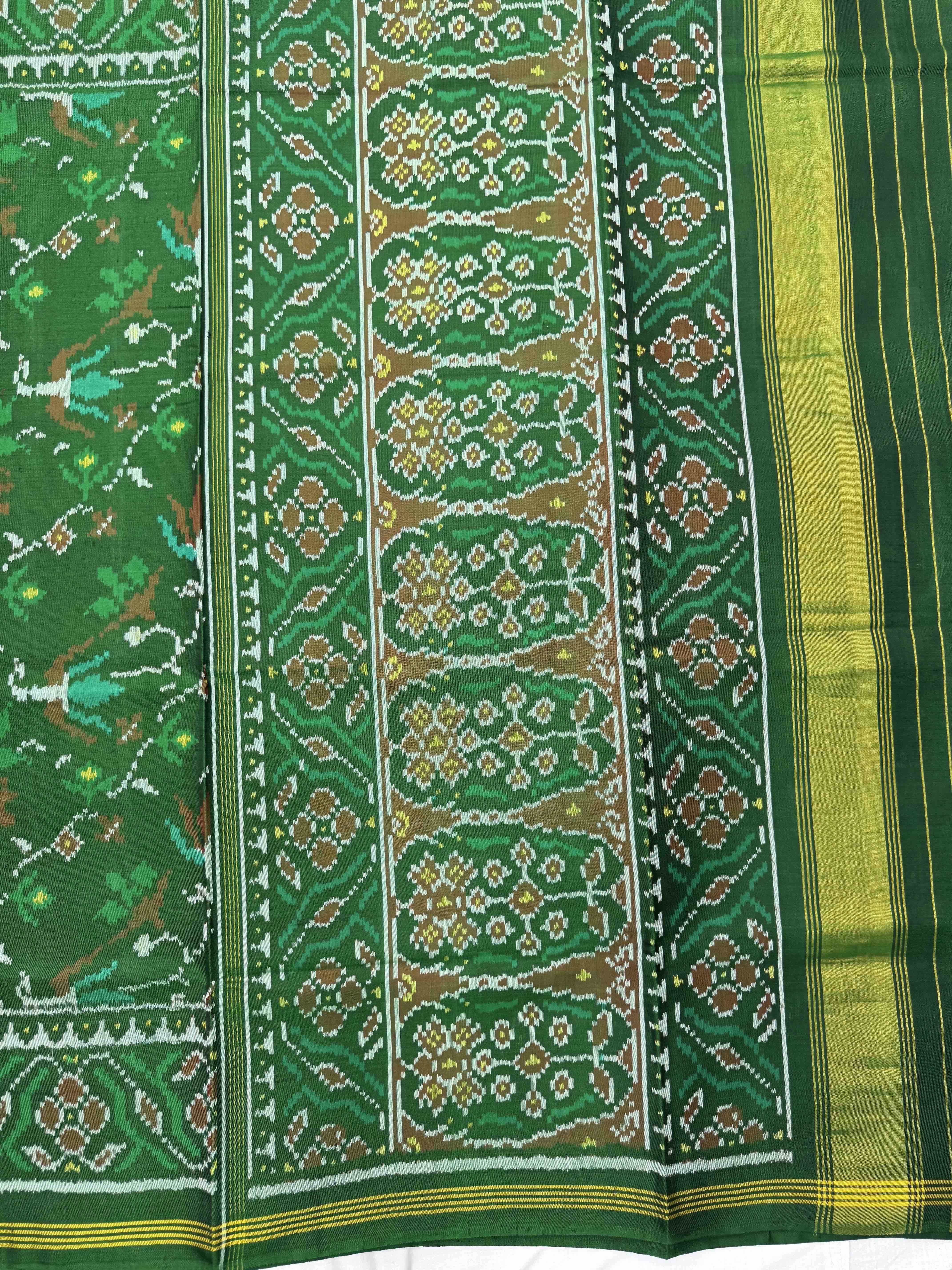 Green Flower Fancy Leaves Single Ikat Patan Patola Saree