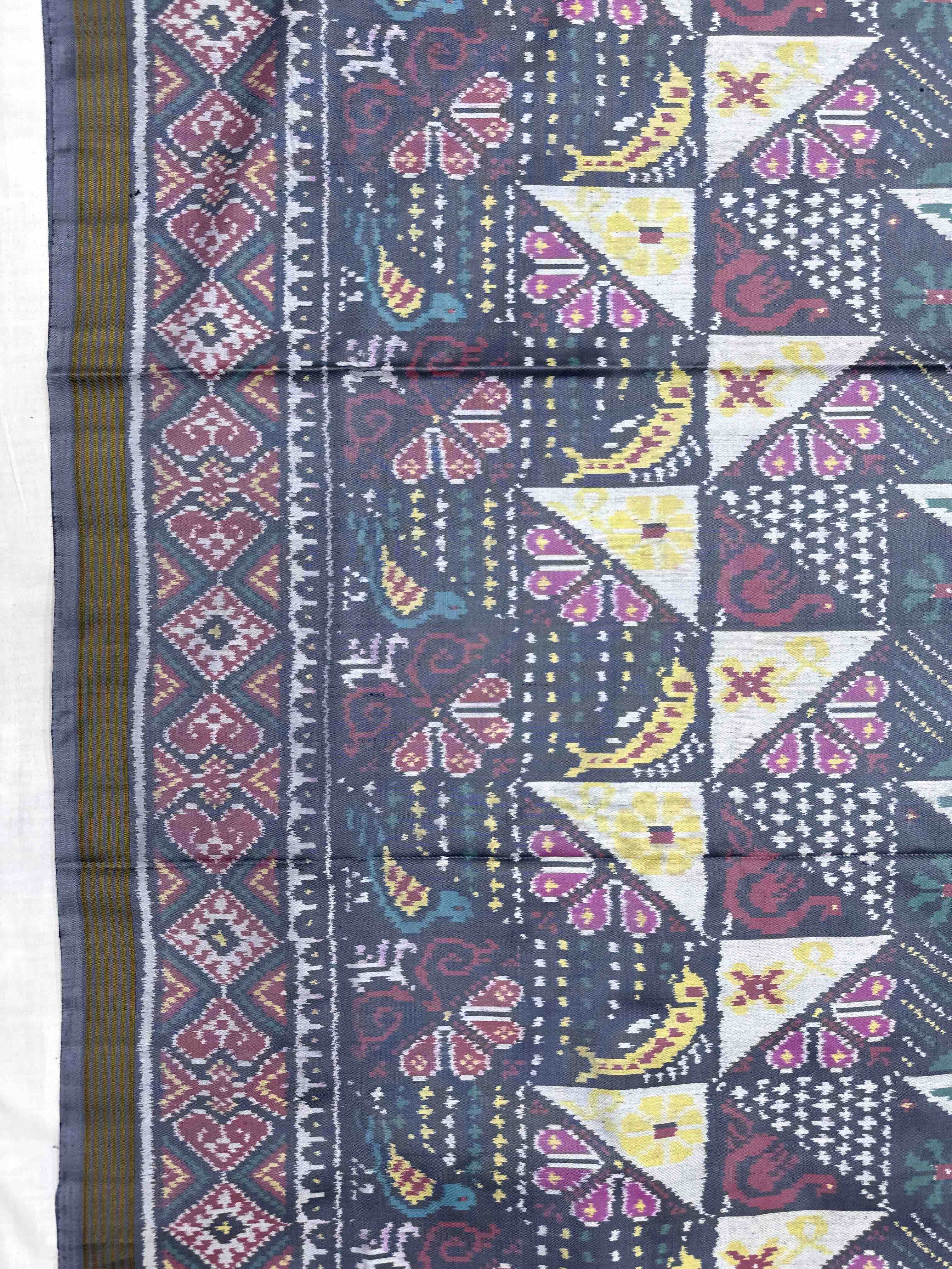 Grey Narikunj Fancy Single Ikat Patan Patola Saree