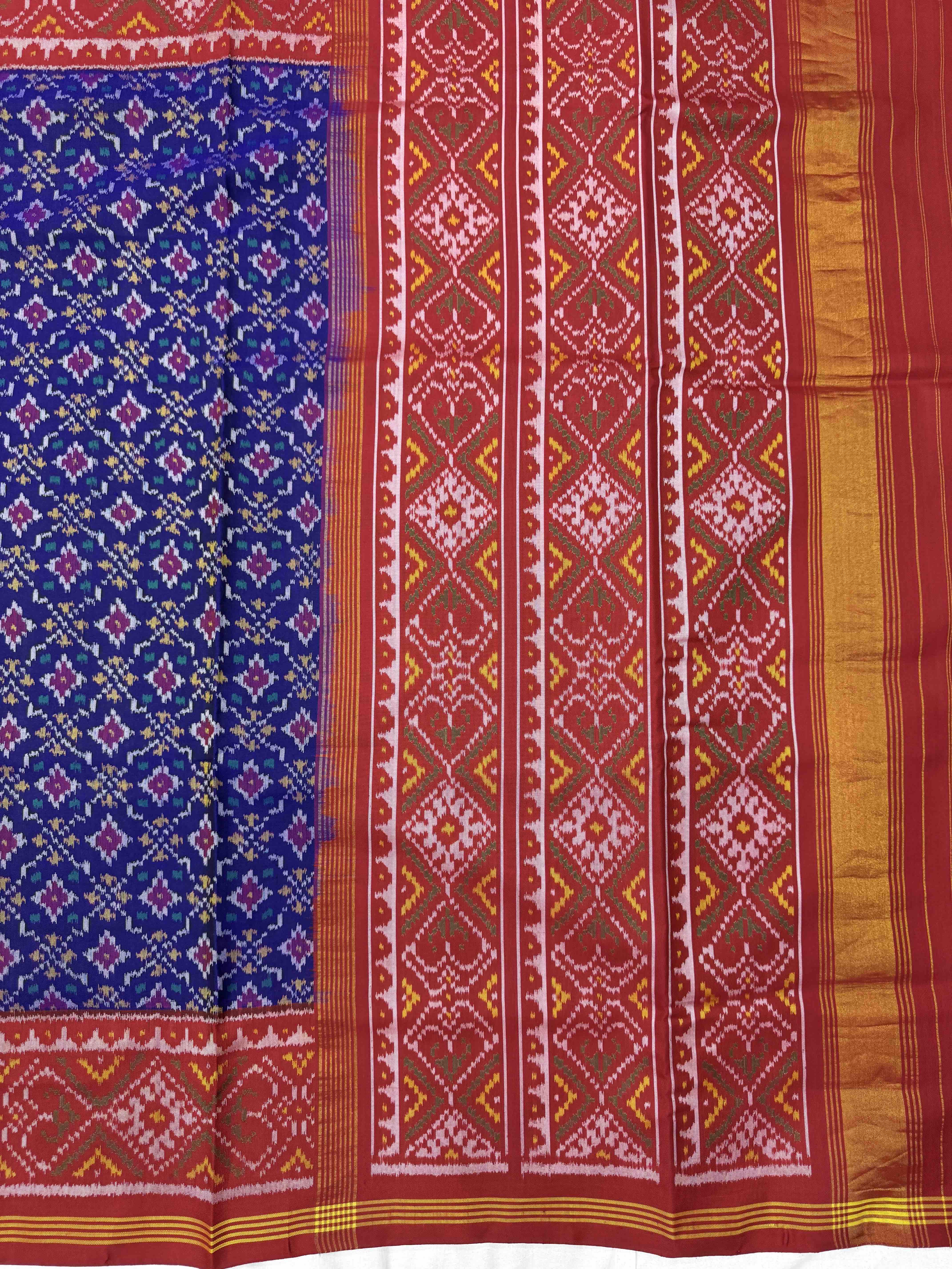 Red & Blue Buttonful Single Ikat Patan Patola Saree