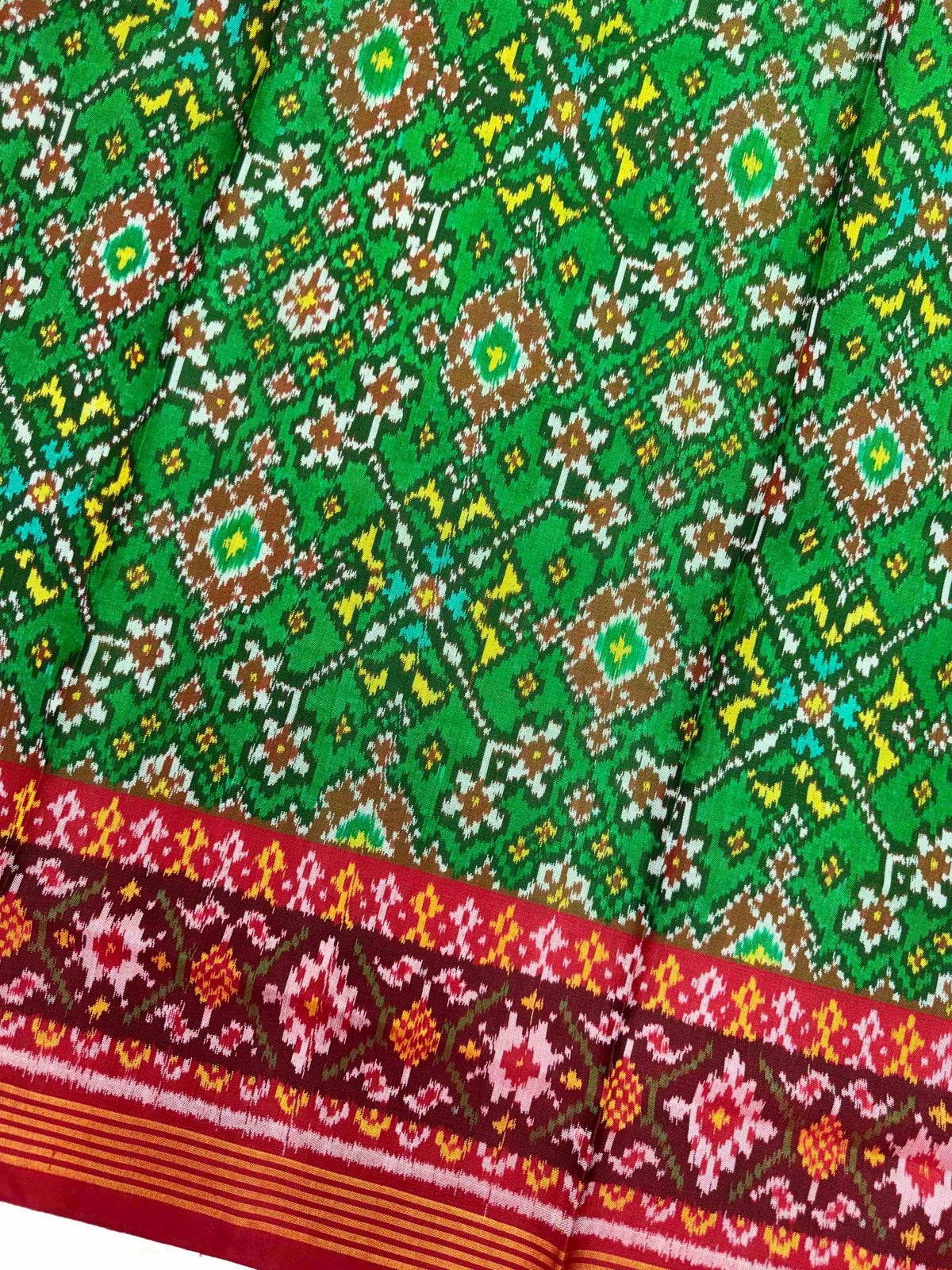 Red & Parrot Green Navratan Semi Double Ikat Patola Dupatta