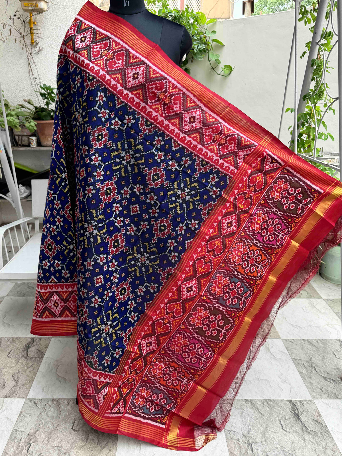 Red & Blue Navratan with Multicolor Pallu Semi Double Ikat Patola Dupatta