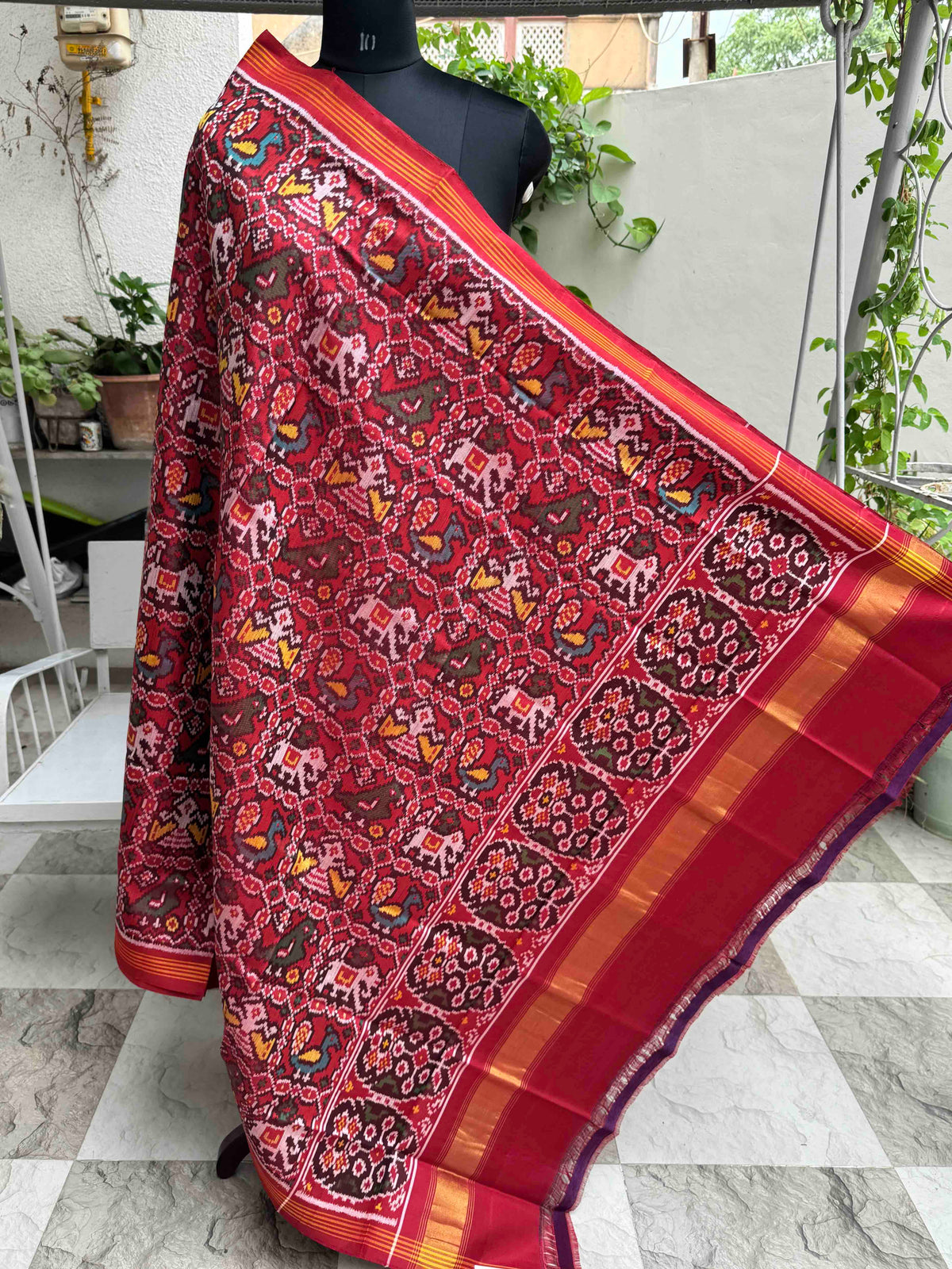Red Small Narikunj Semi Double Ikat Patola Dupatta