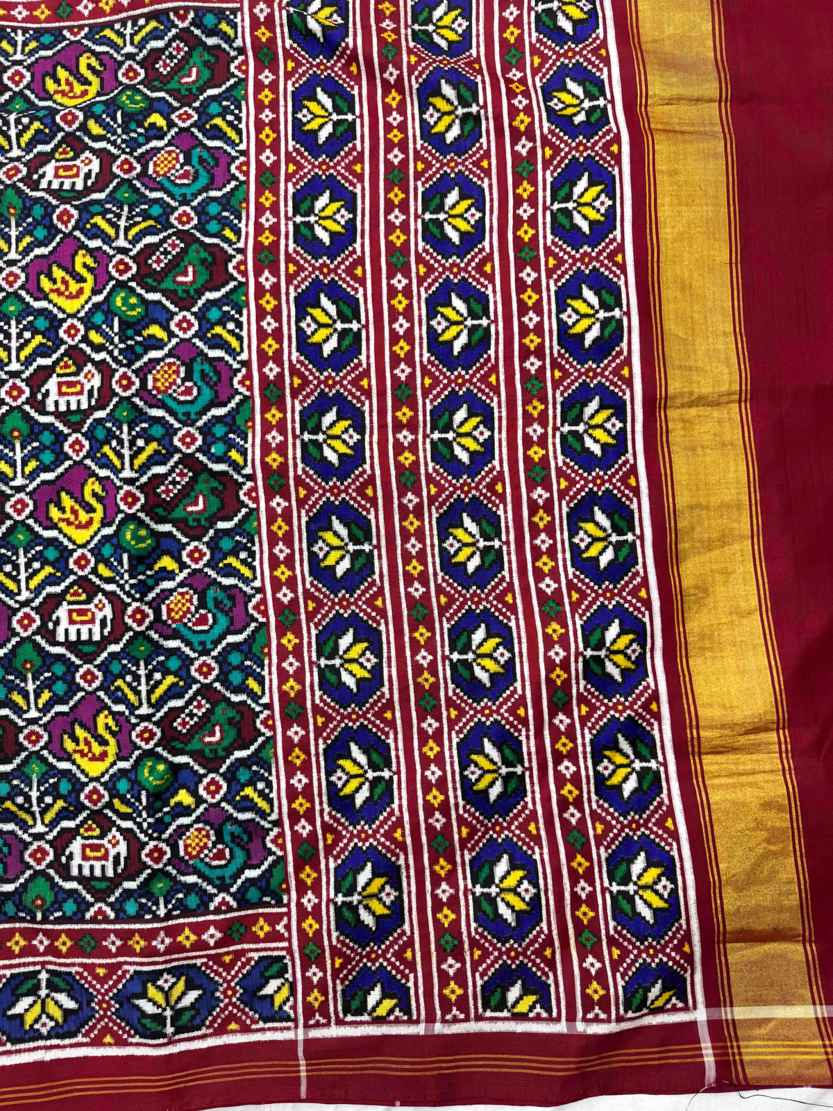Maroon & Multicolour Small Narikunj Double Ikat Patan Patola Saree