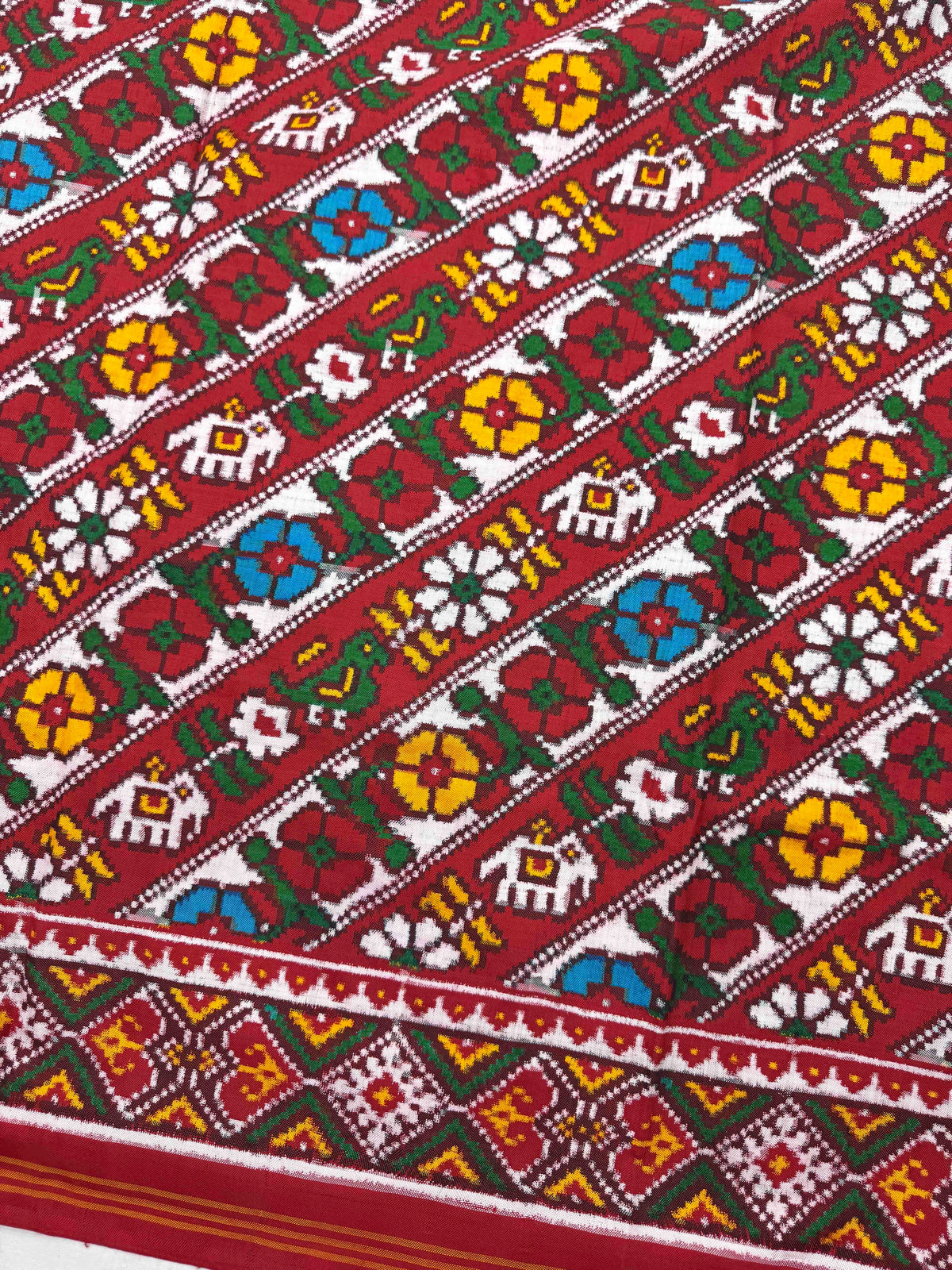Red & White Fancy Flower Leheriya Double Ikat Patan Patola Saree