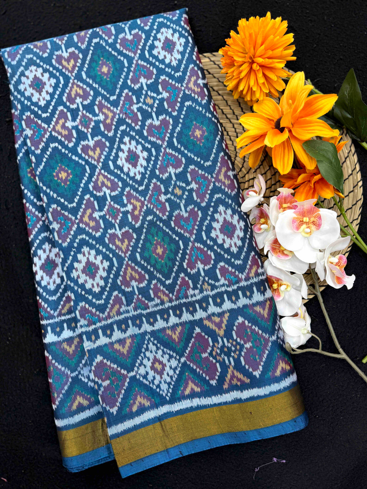 Panchanda Turquoise Blue Single Ikat Patan Patola Saree