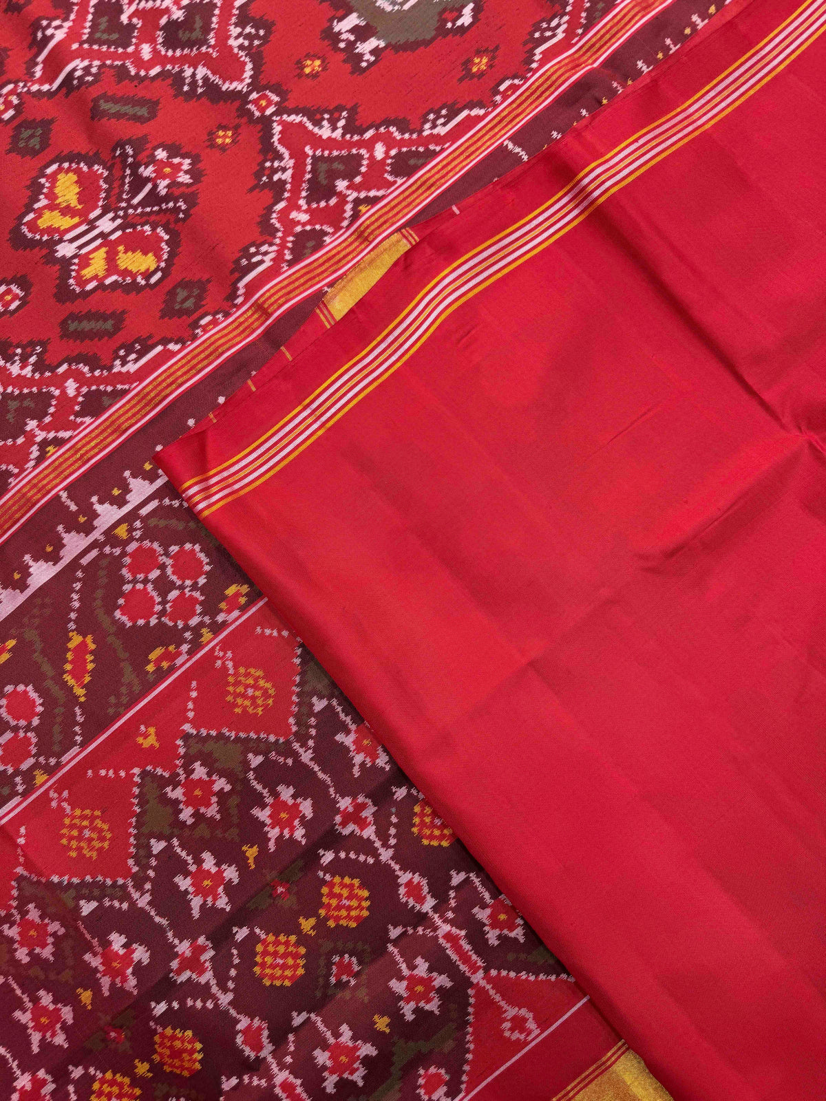 Red Narikunj Chhabdi Single Ikat Patan Patola Saree