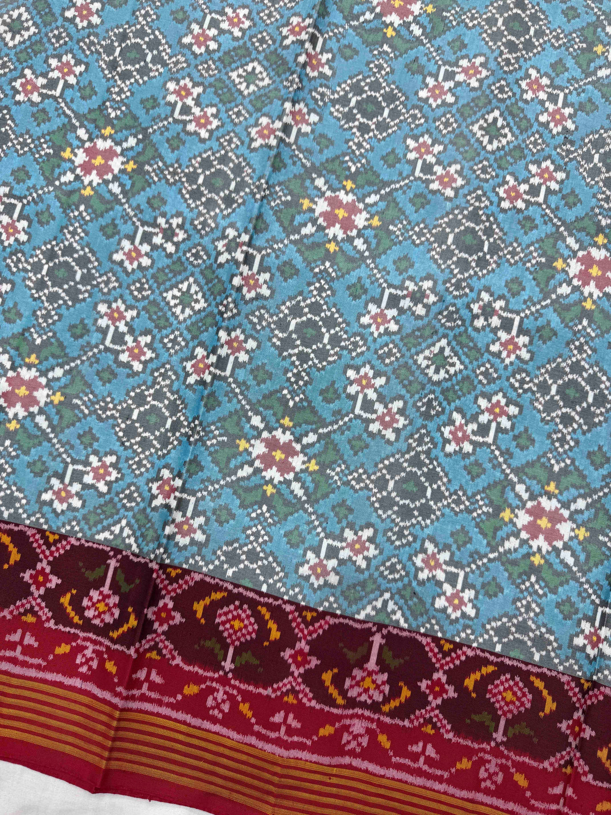Red & Sky Blue Navratan Single Ikat Patan Patola Saree