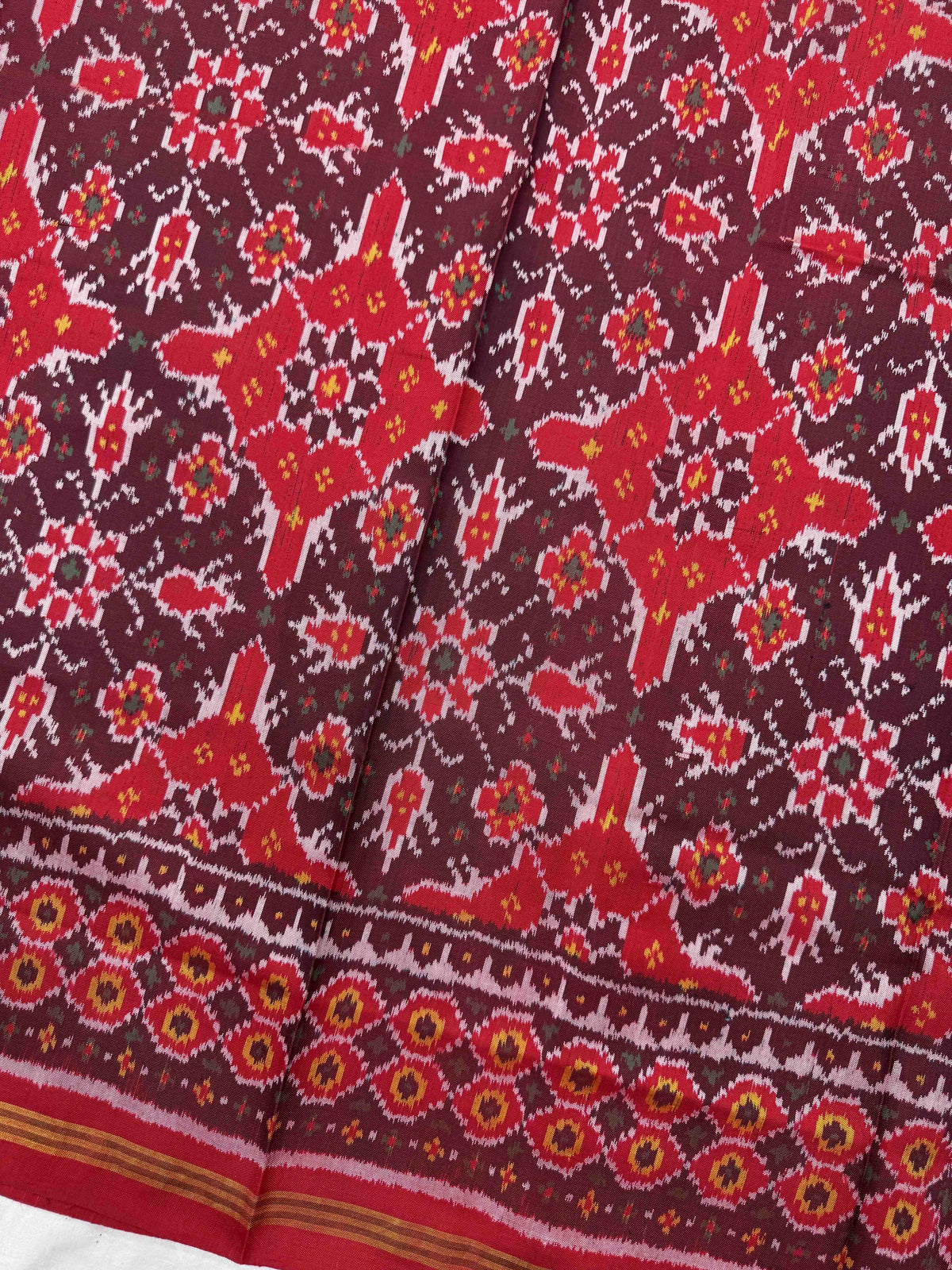 Red & Maroon Chhabdi with Yellow Navratan Pallu Single Ikat Patan Patola Saree