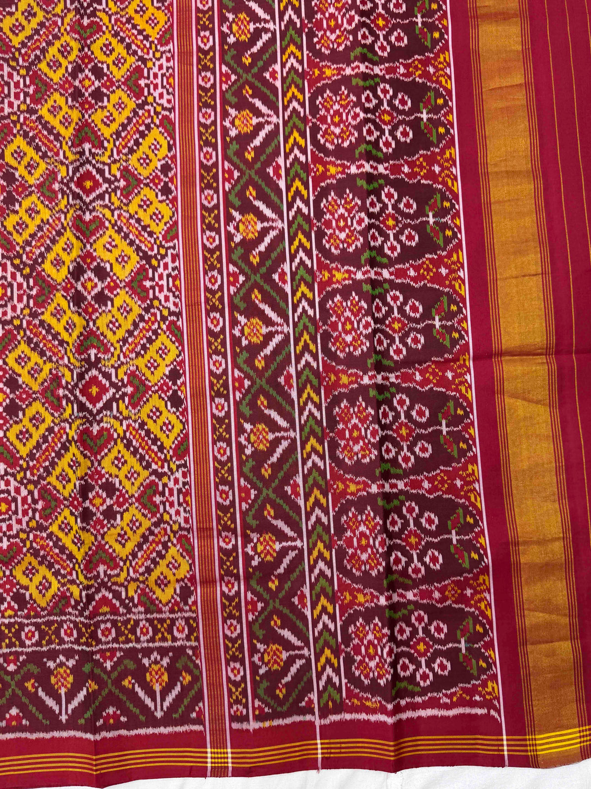 Red & Yellow Manekchowk Single Ikat Patan Patola Saree