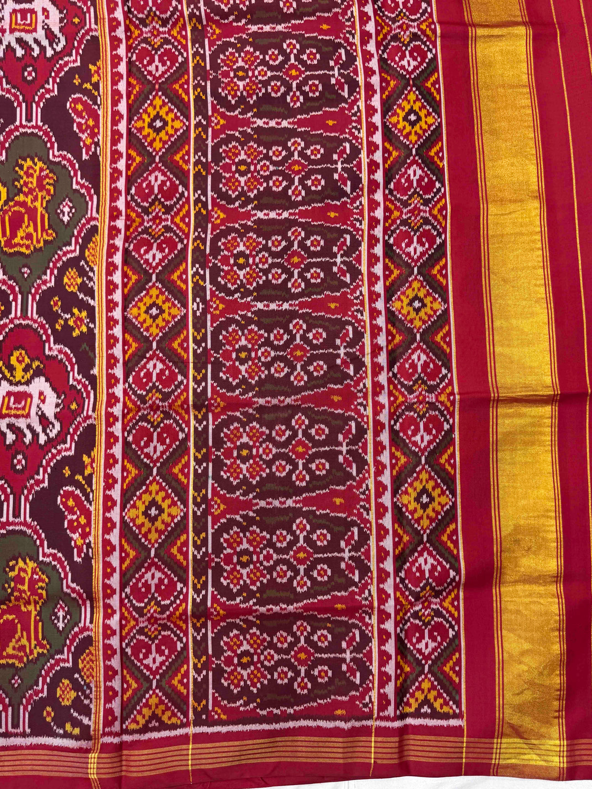 Red & Multicolor Fancy Narikunj Single Ikat Patan Patola Saree