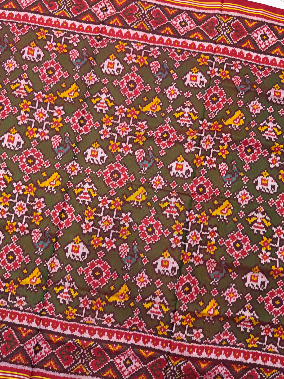 Red & Green Navratan Narikunj Single Ikat Patan Patola Saree