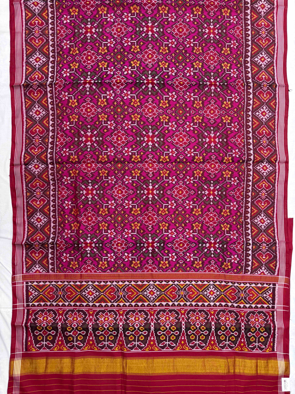 Red & Pink Navratan Single Ikat Patan Patola Saree