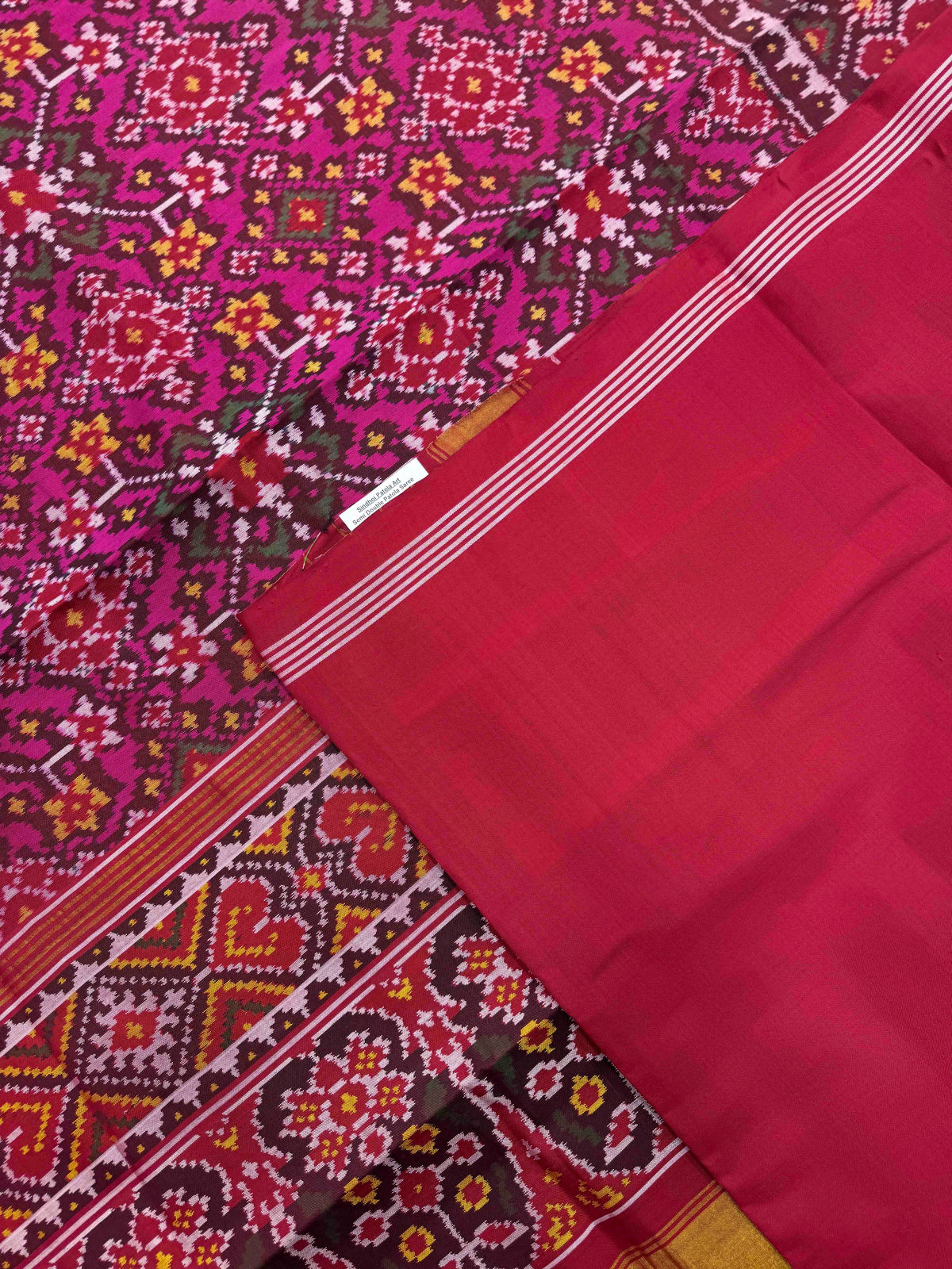 Red & Pink Navratan Single Ikat Patan Patola Saree