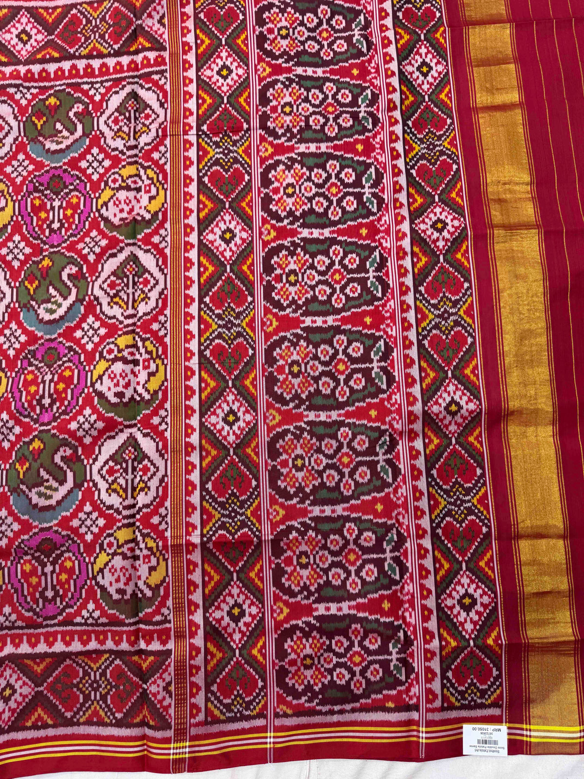 Red & Multicolor Circle Narikunj Single Ikat Patan Patola Saree