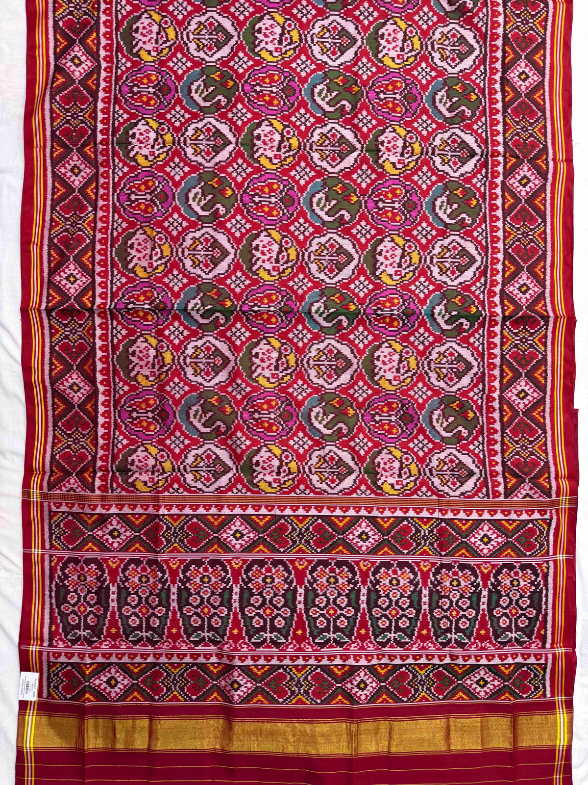 Red & Multicolor Circle Narikunj Single Ikat Patan Patola Saree