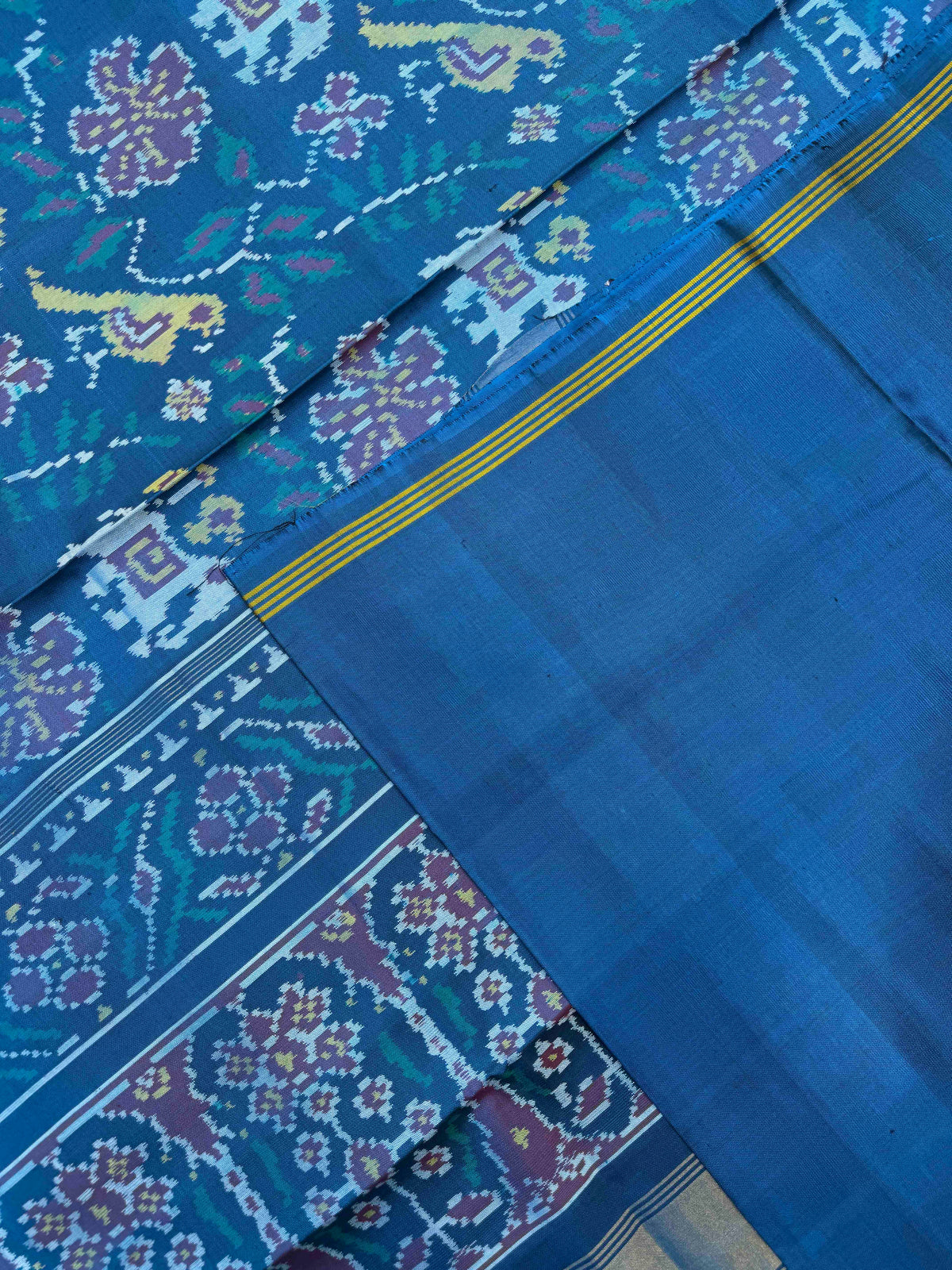 Turquoise Blue Fancy Narikunj Leaves Single Ikat Patan Patola Saree